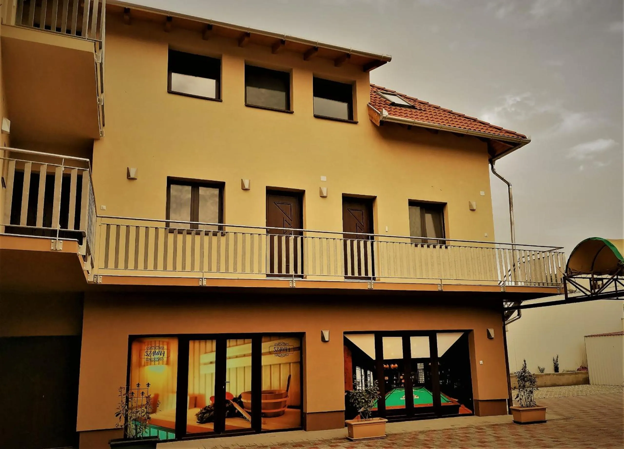 Property building in Termál Apartmanház