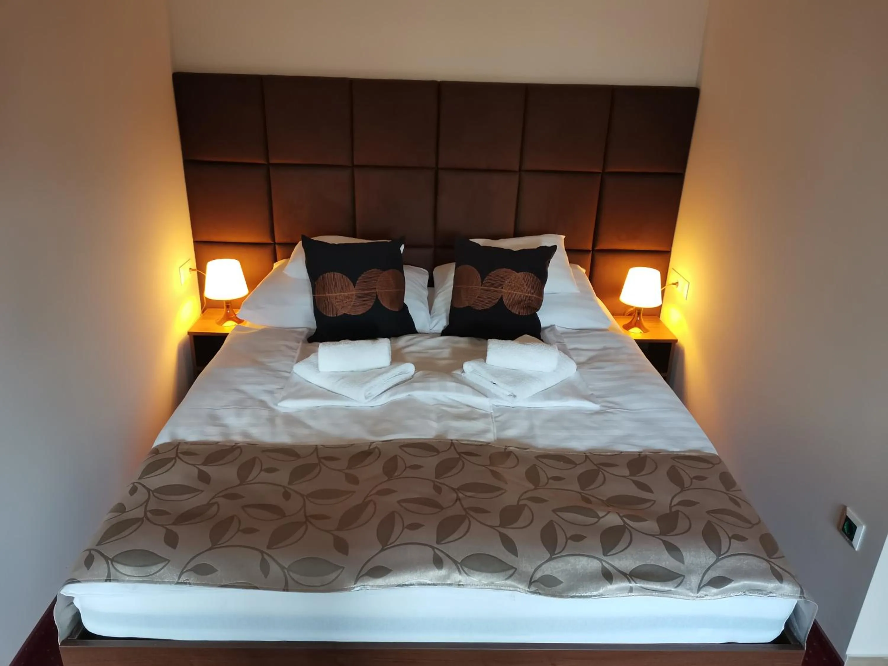 Bed in Termál Apartmanház