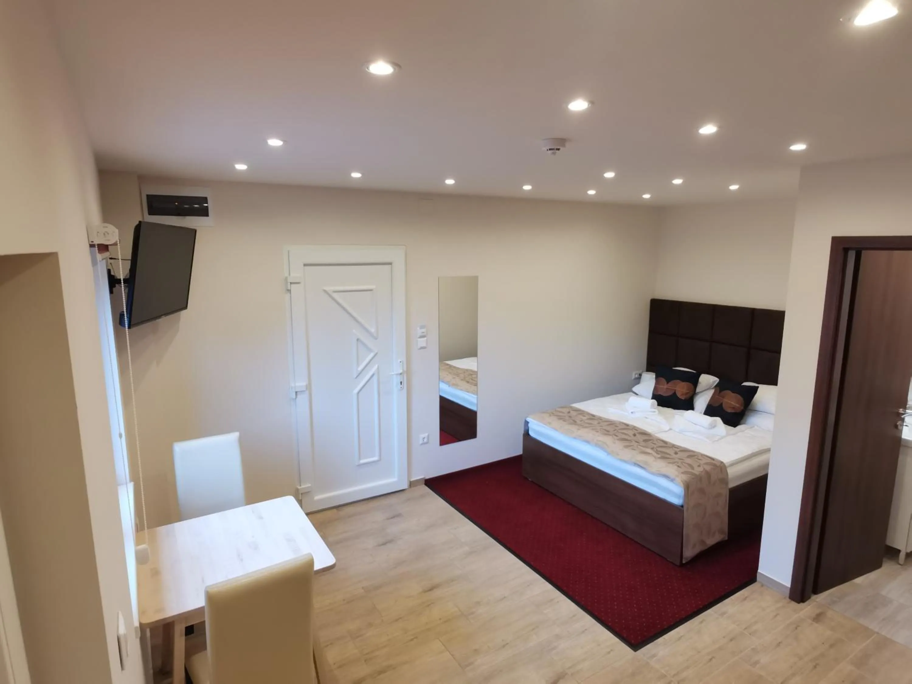 Photo of the whole room, Bed in Termál Apartmanház