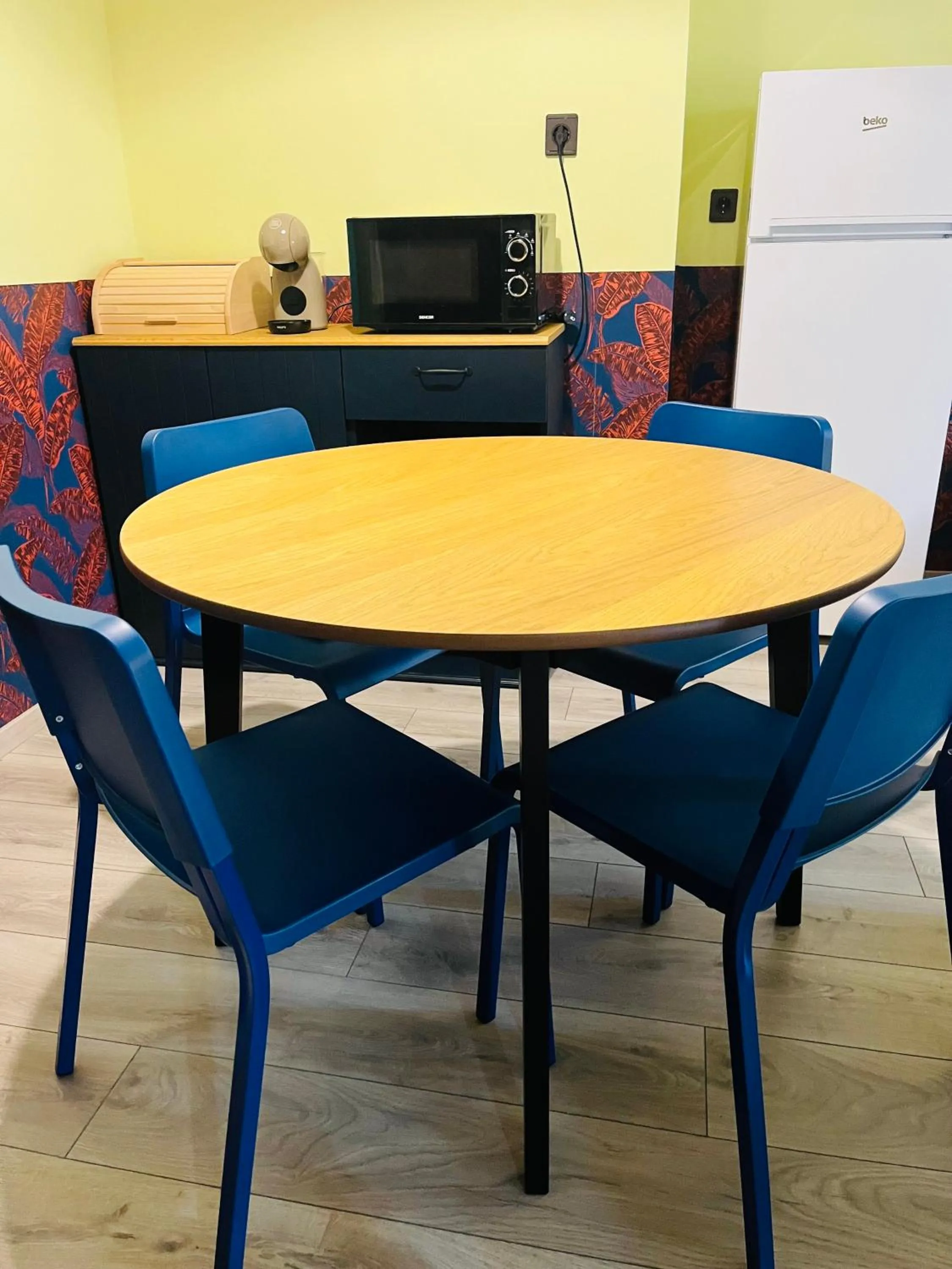 Kitchen or kitchenette in Termál Apartmanház