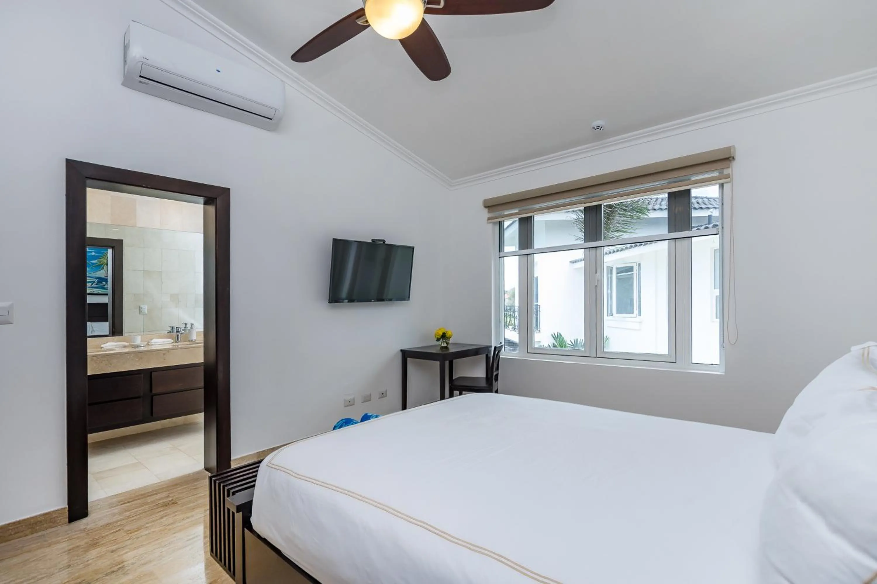 Bed in Amazing Private Villa with Chef and Maids