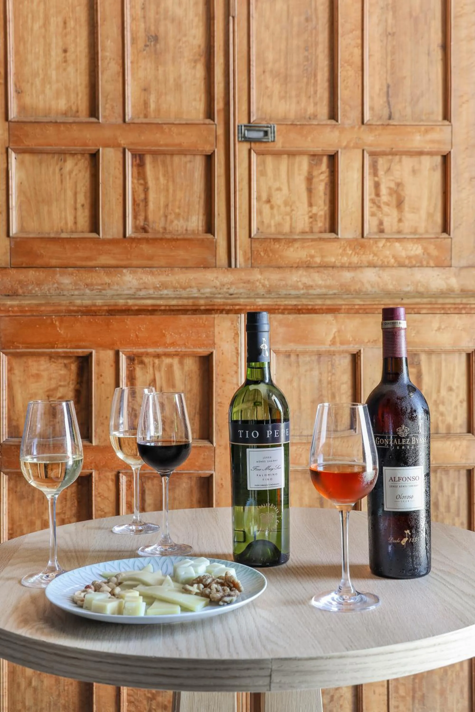 Alcoholic drinks in Hotel Bodega Tio Pepe