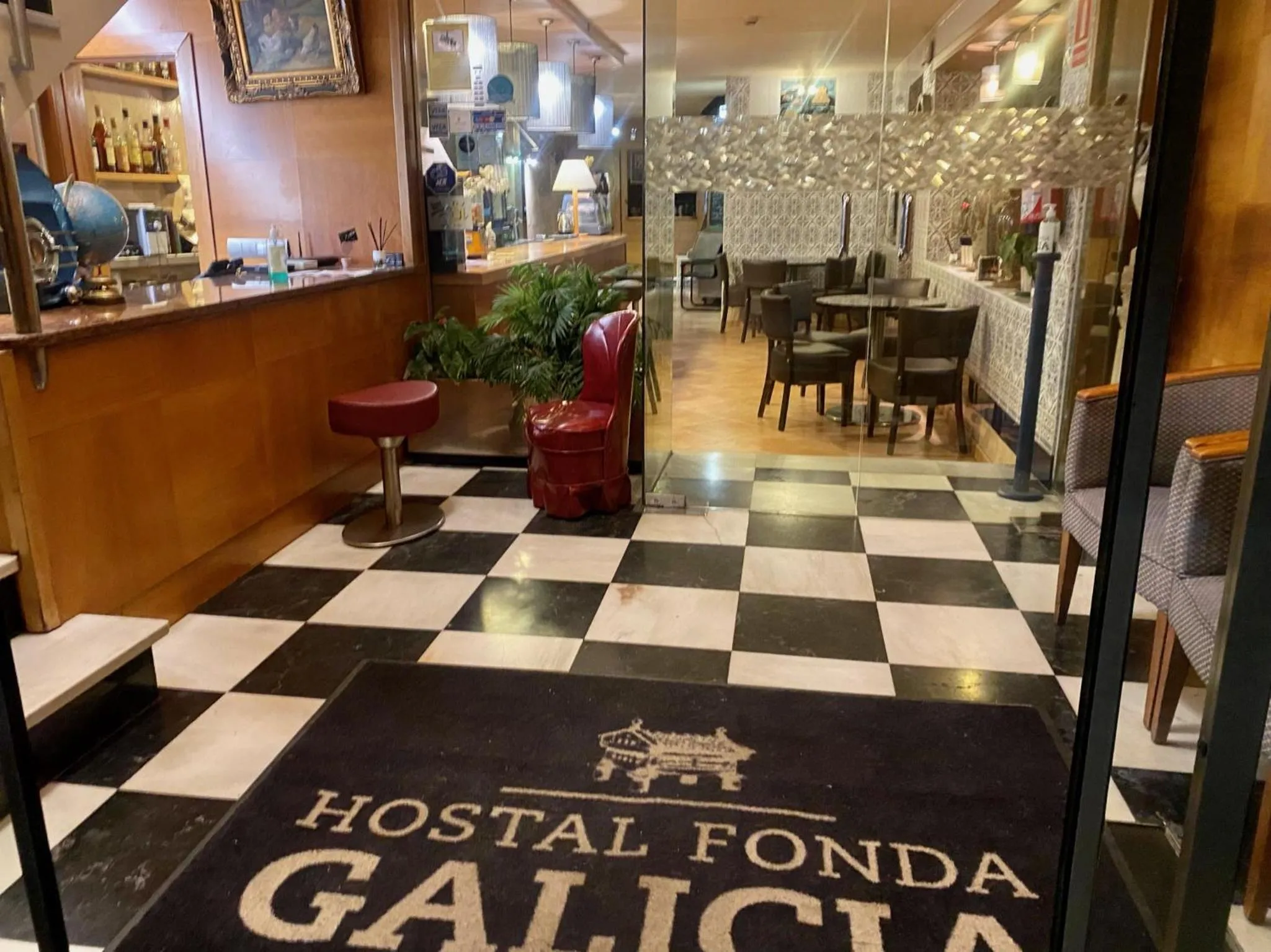 Lobby or reception in HOSTAL GALICIA CARDEDEU