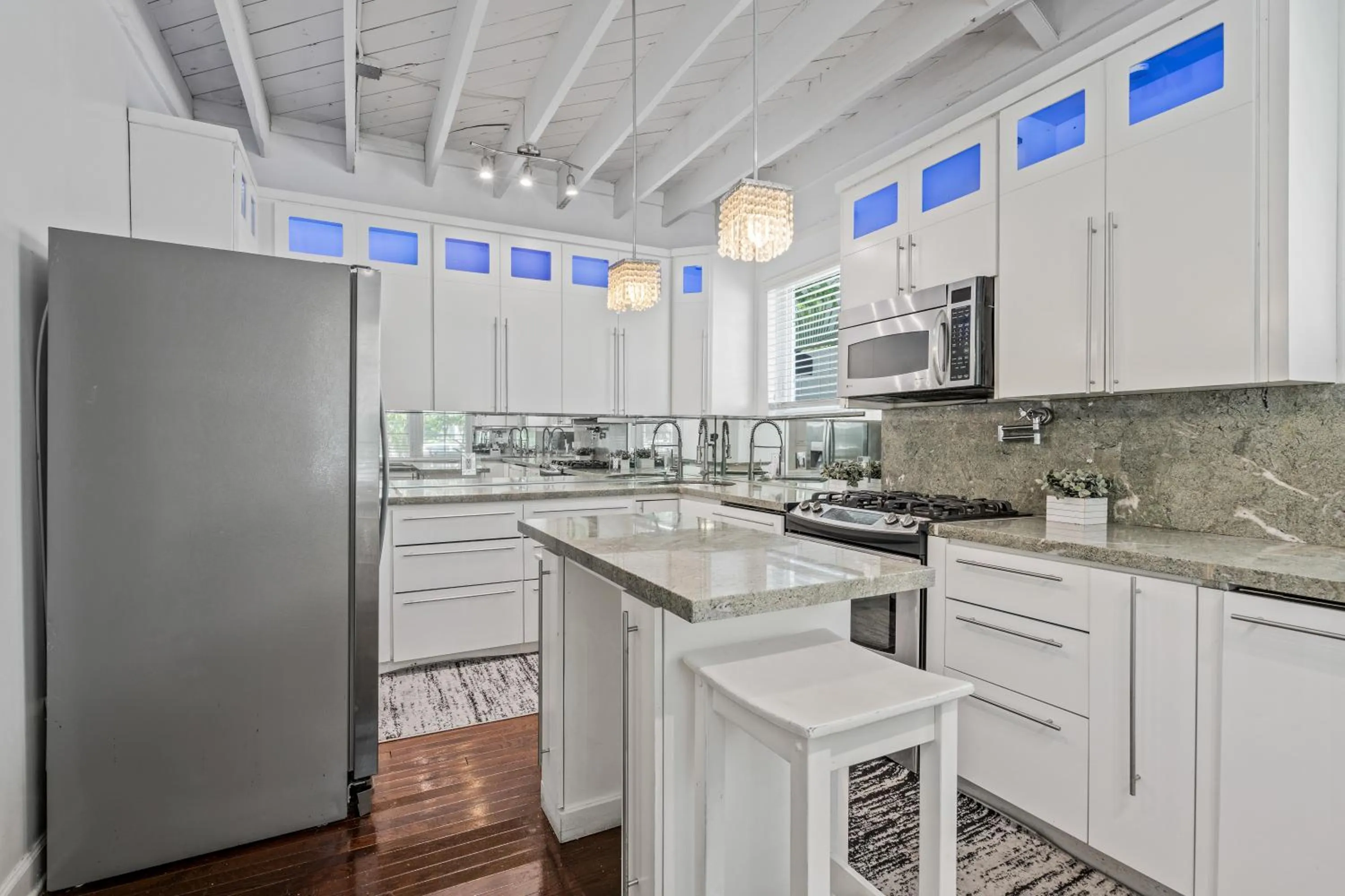 kitchen in villa venezia bb