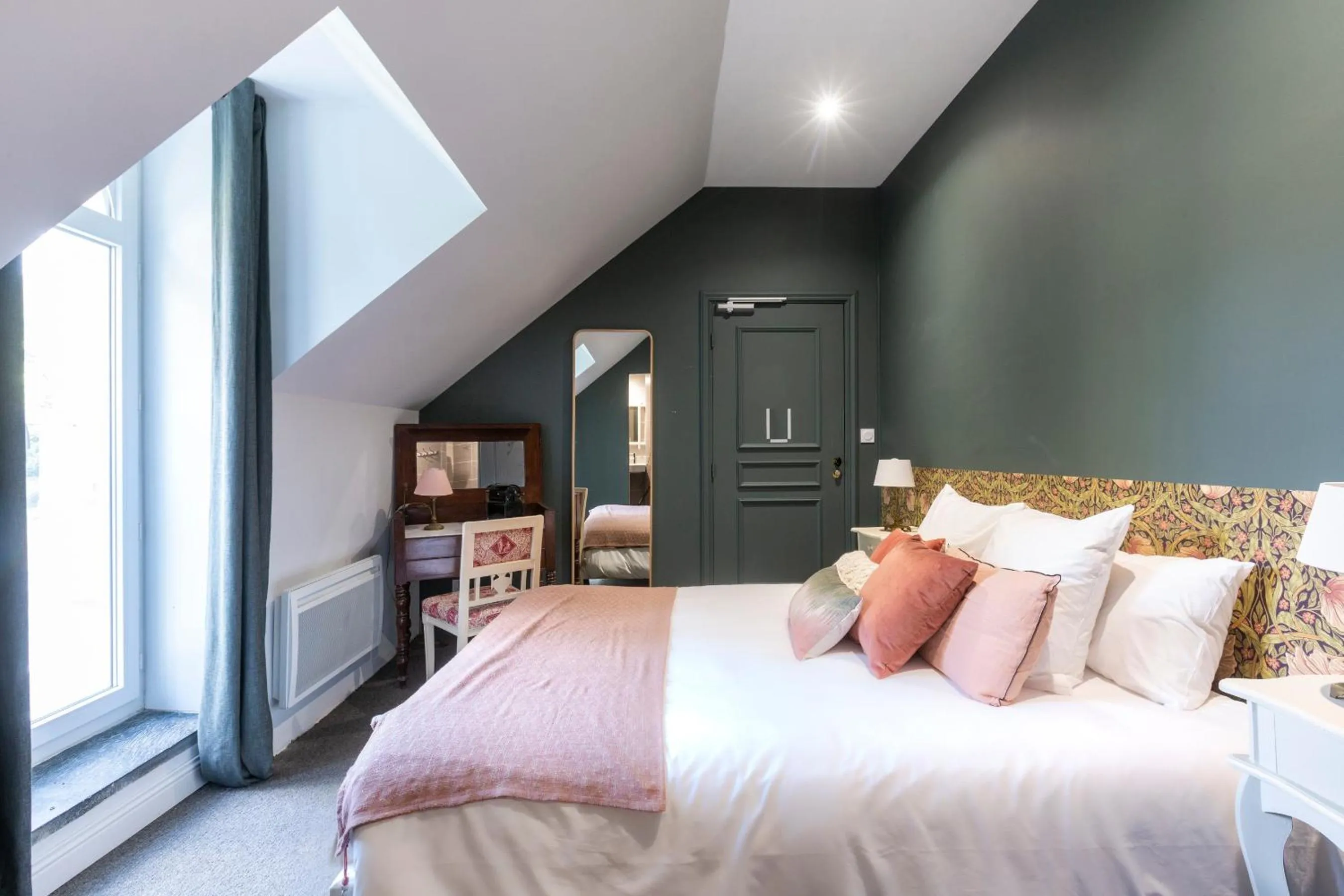 Bed in Le Château des Forges