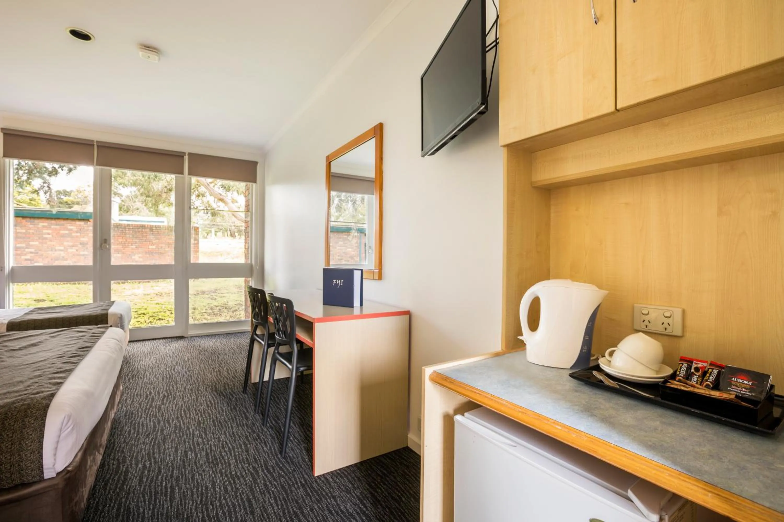 Photo of the whole room in Burvale Hotel