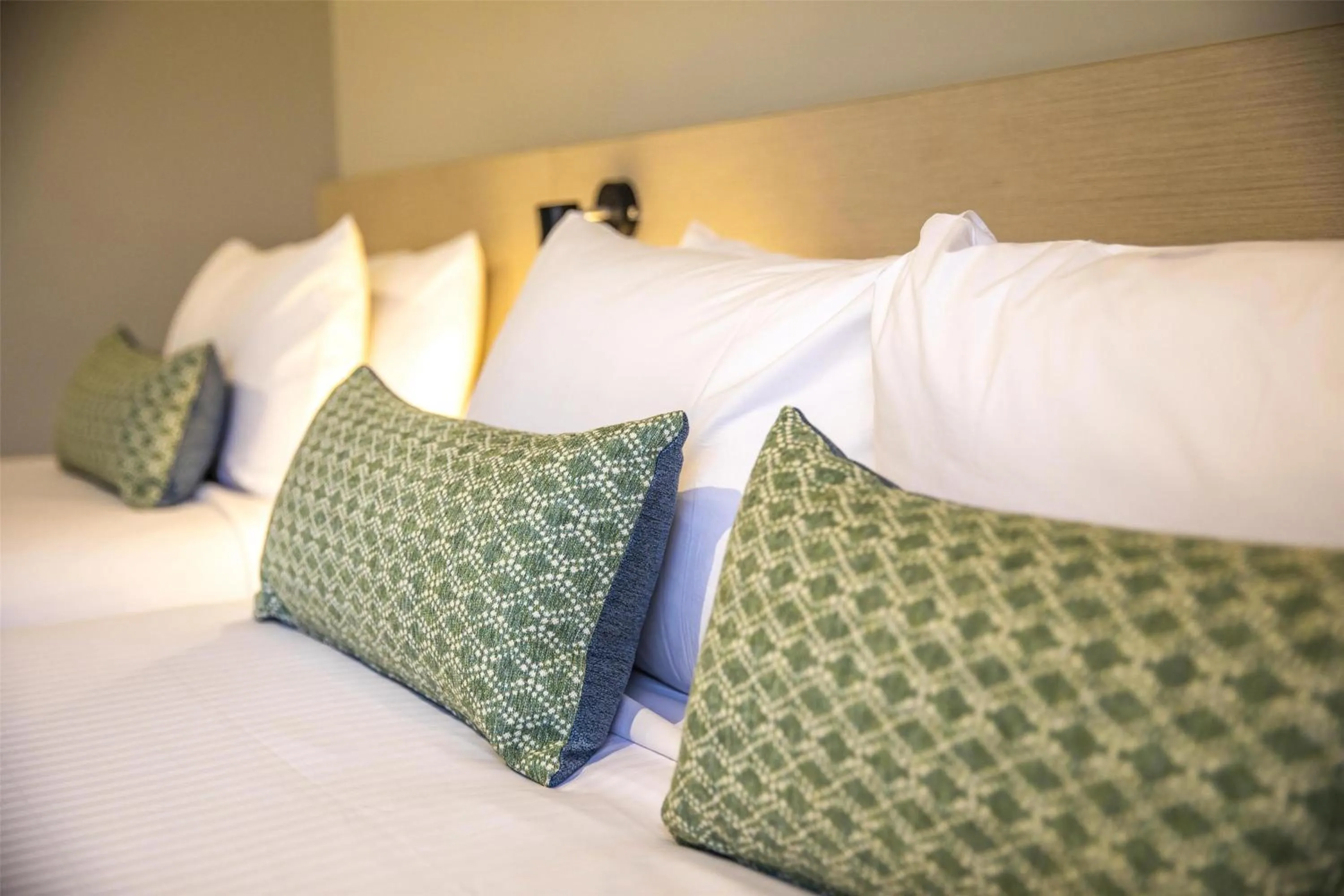 Bedroom, Bed in Nightcap at Excelsior Hotel