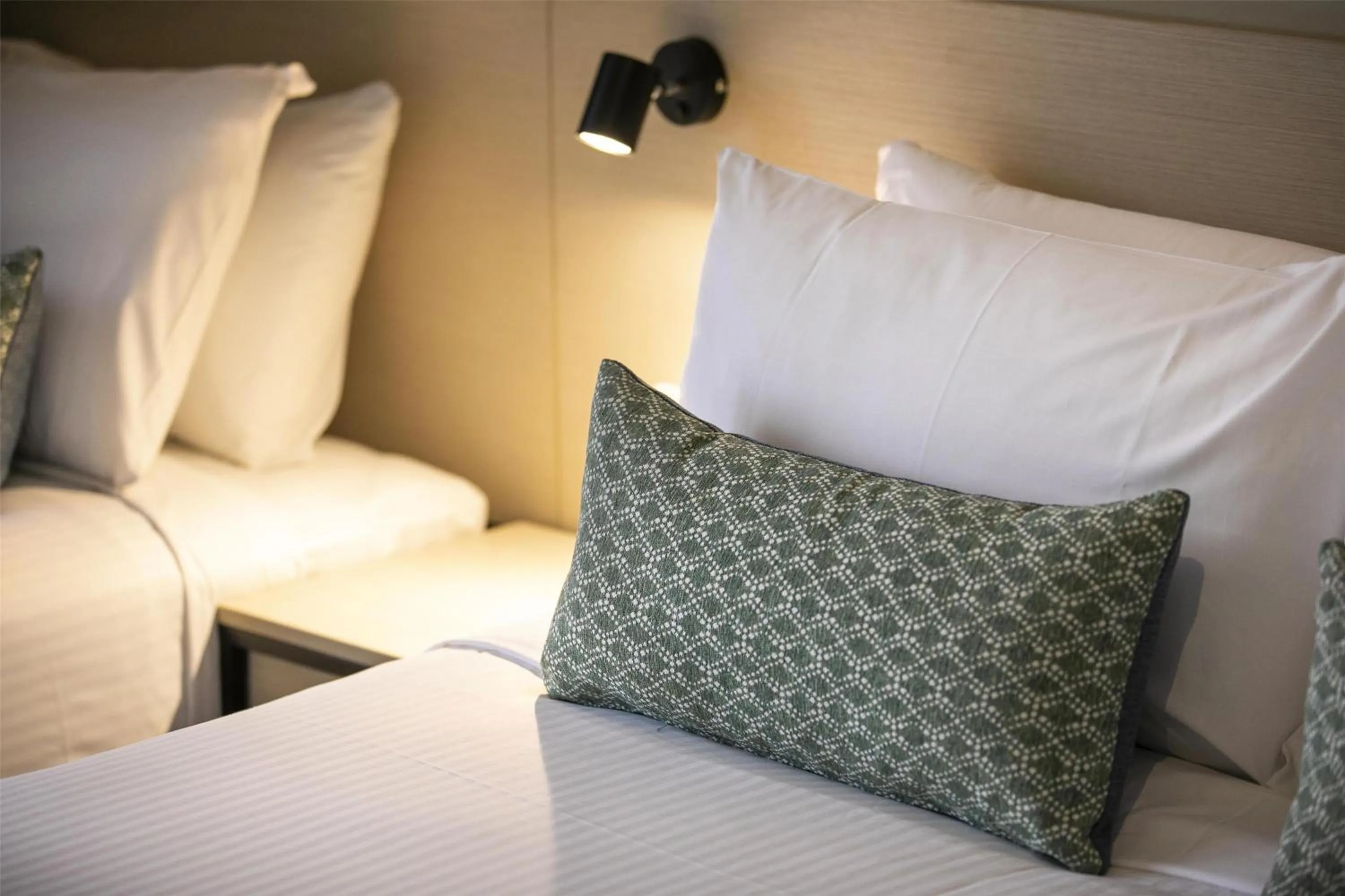 Bedroom, Bed in Nightcap at Excelsior Hotel