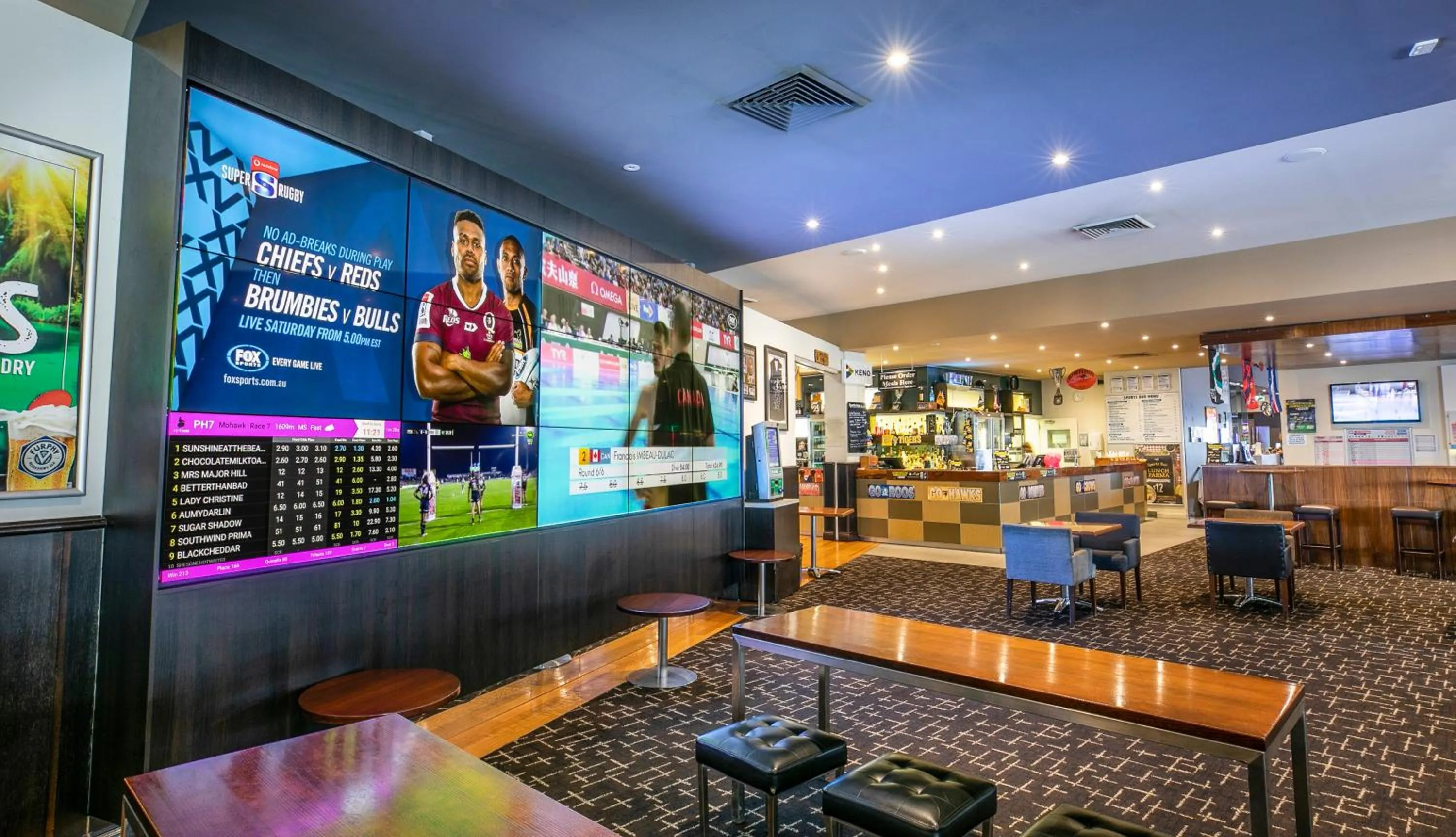 Lounge or bar in Nightcap at Excelsior Hotel