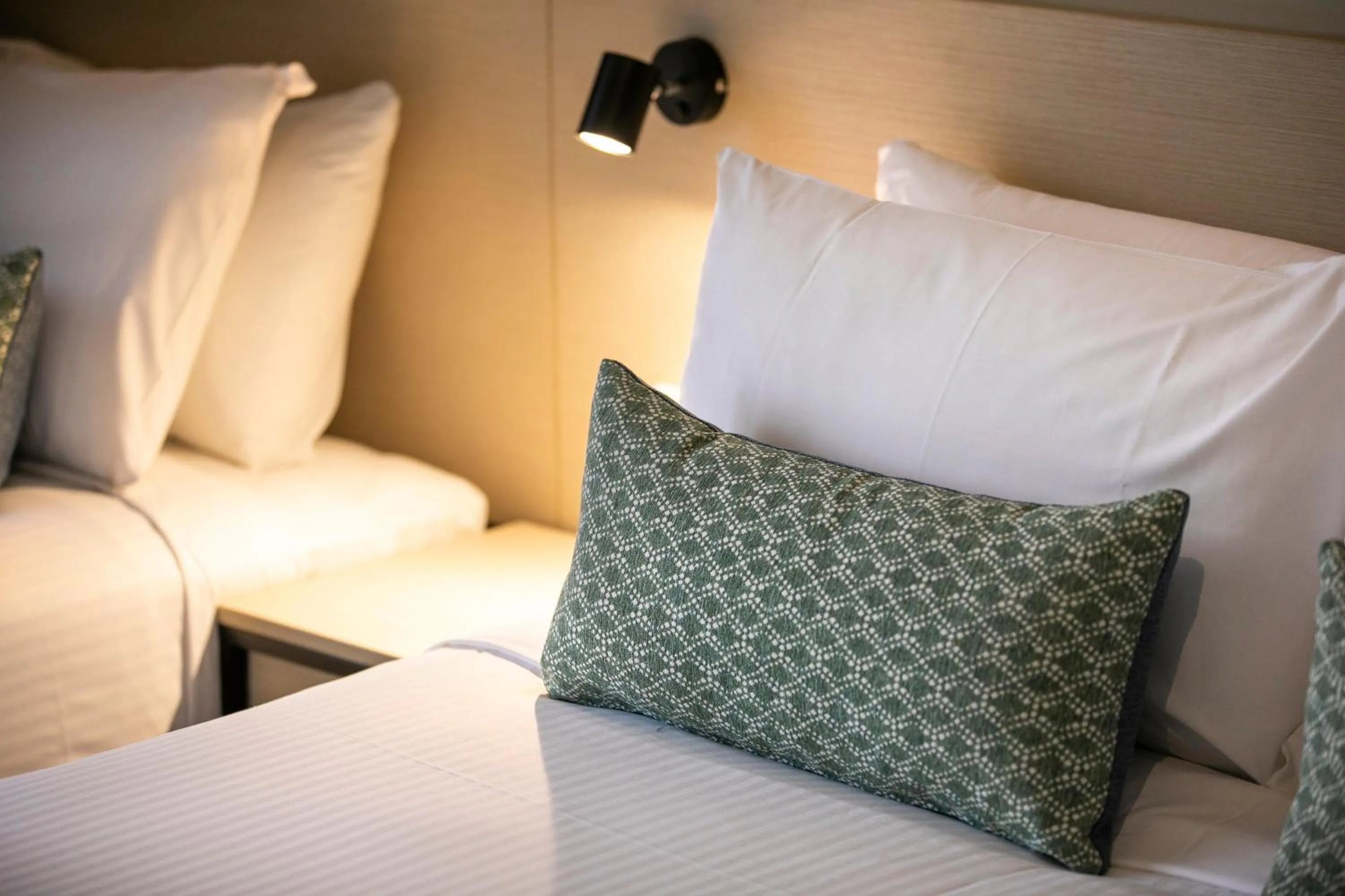 Decorative detail, Bed in Nightcap at Excelsior Hotel