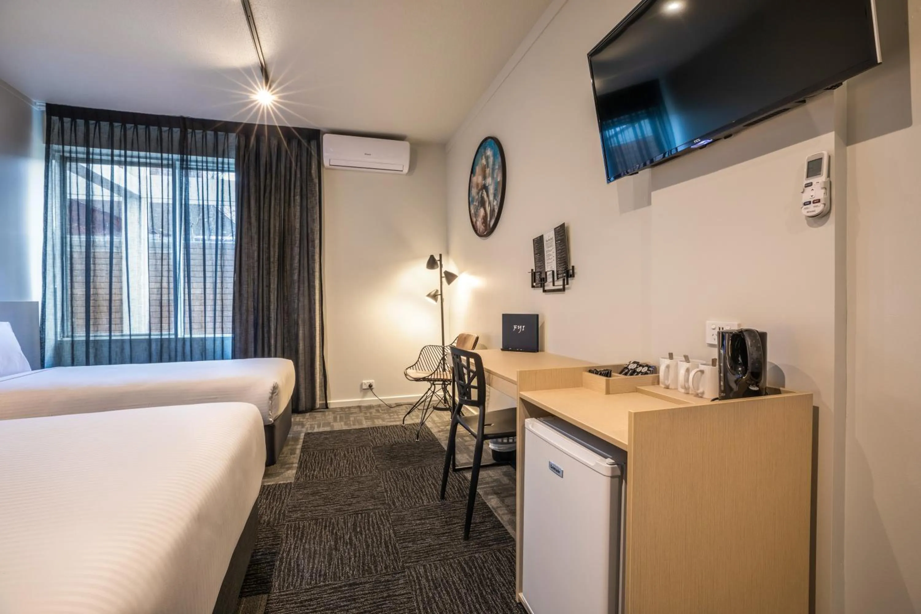TV and multimedia, Bed in Nightcap at Keysborough Hotel