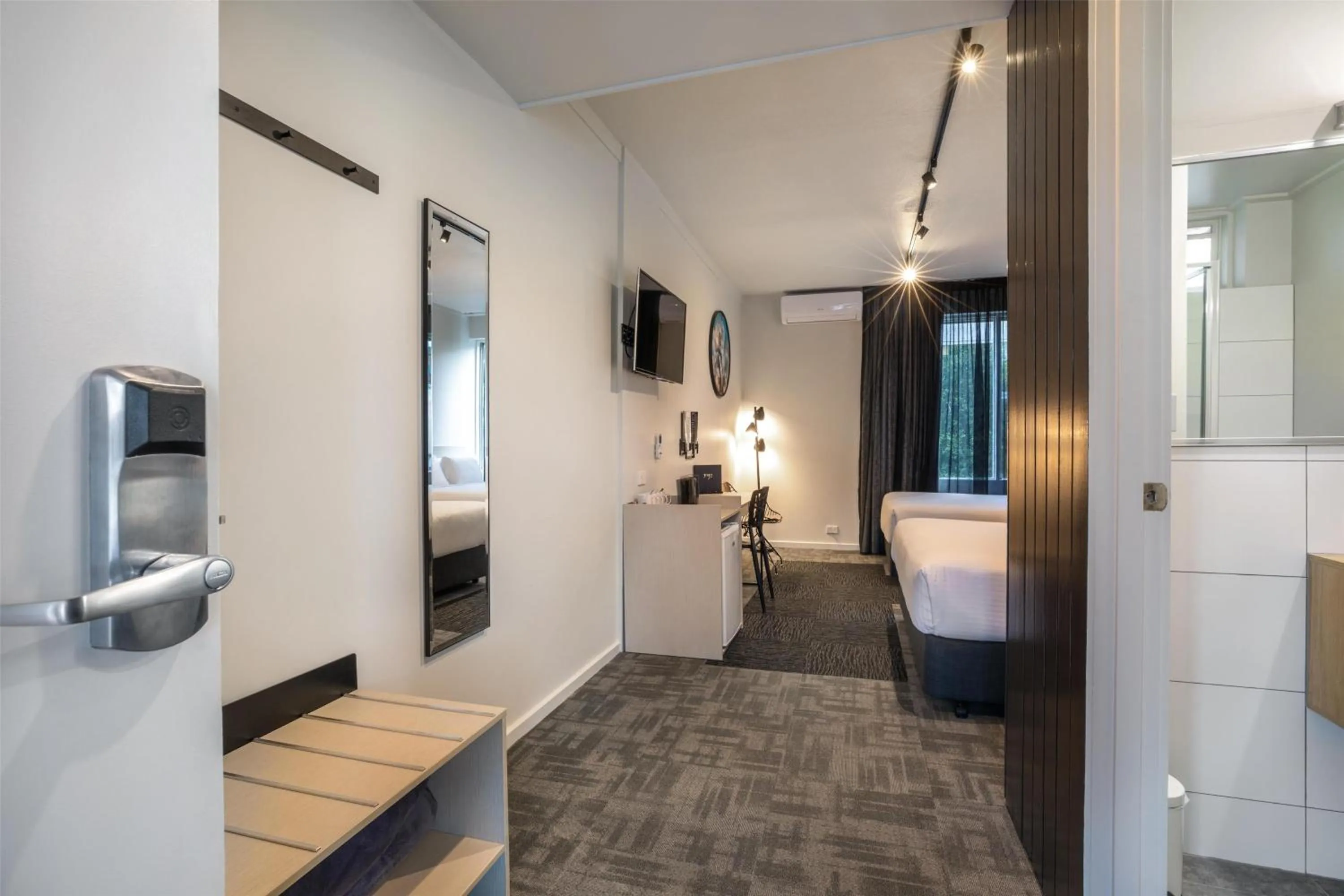Bedroom, Bed in Nightcap at Keysborough Hotel