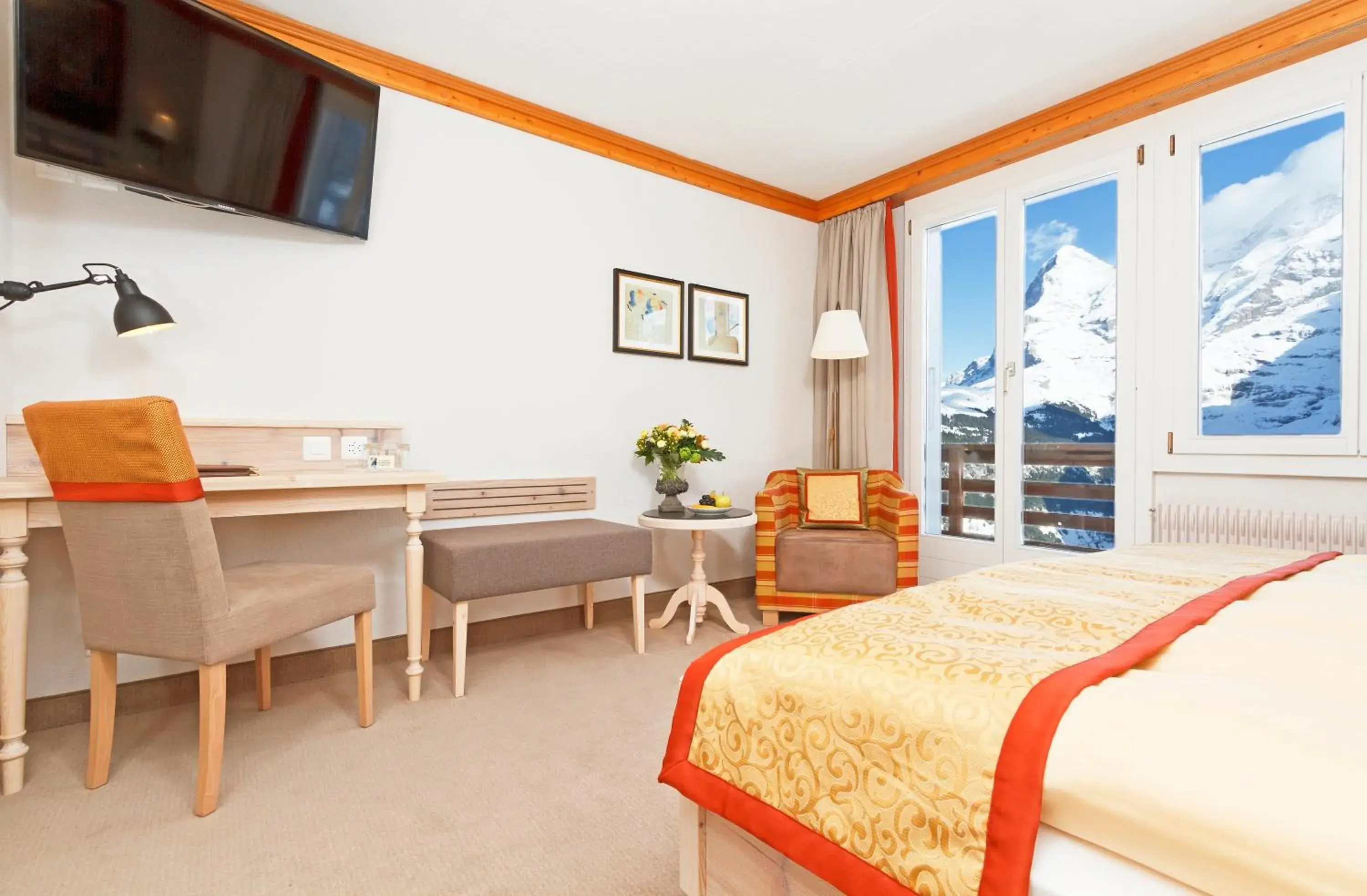 Double Room with Eiger Mountain View in Eiger Mürren Swiss Quality Hotel Double Room with Eiger Mountain View in Eiger Mürren Swiss Quality Hotel