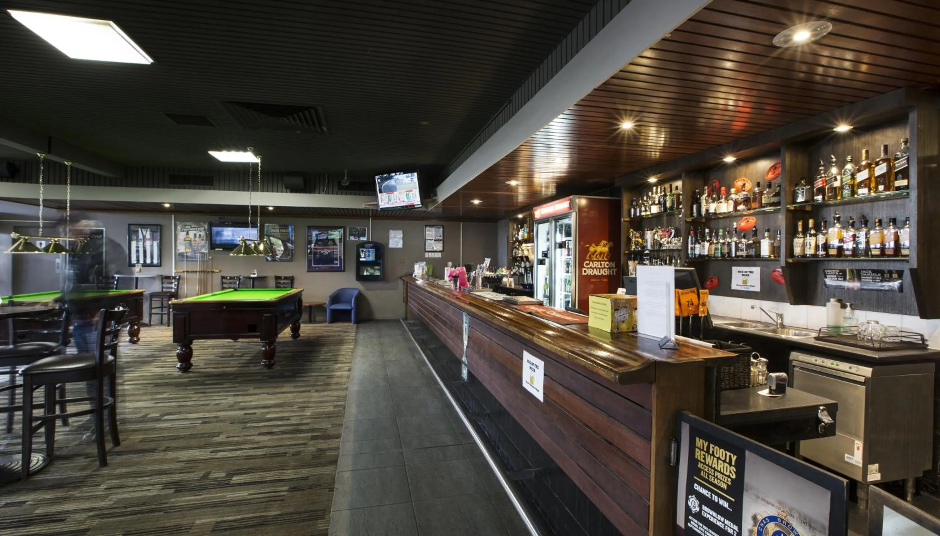 Lounge or bar in Nightcap at Morwell Hotel