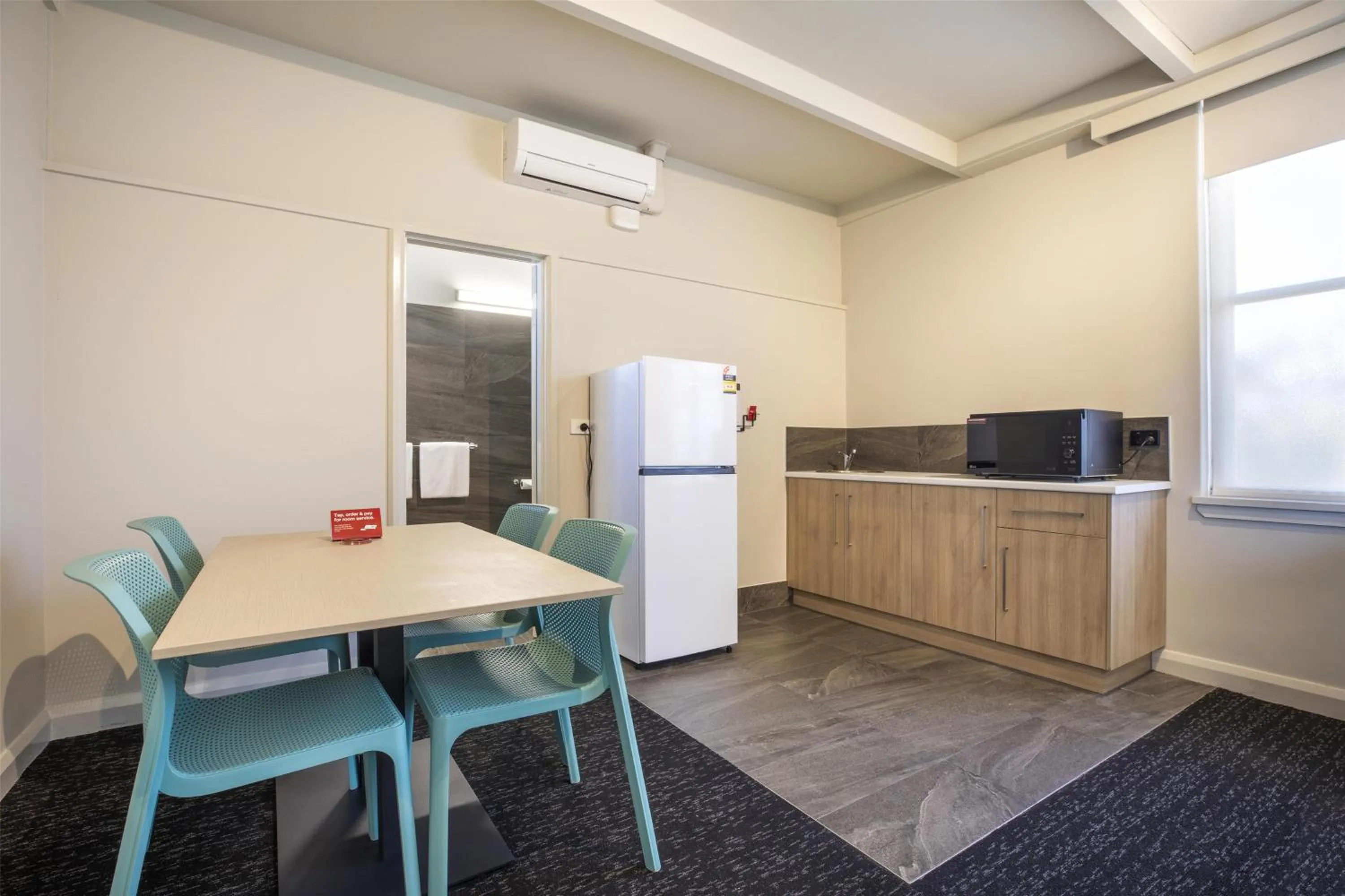 Kitchen or kitchenette in Nightcap at Sandbelt Hotel