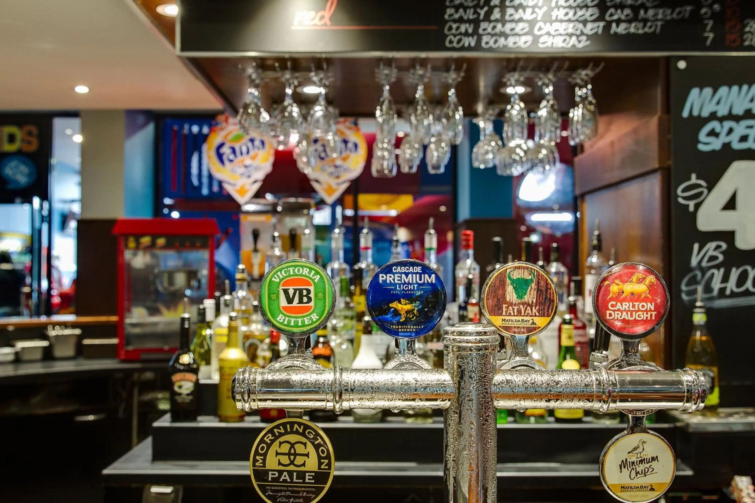 Lounge or bar in Nightcap at Seaford Hotel