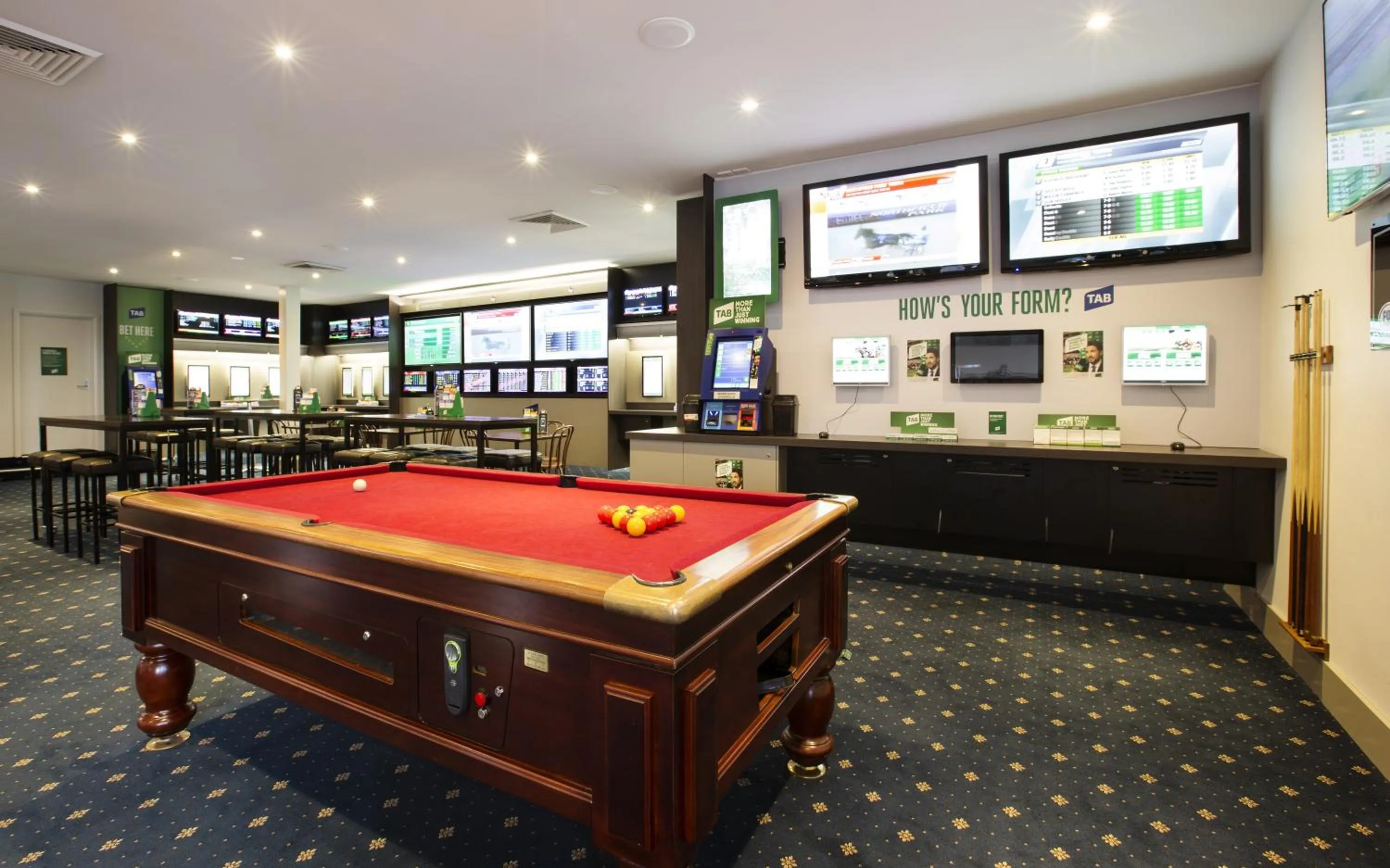 Lounge or bar in Nightcap at Shoppingtown Hotel