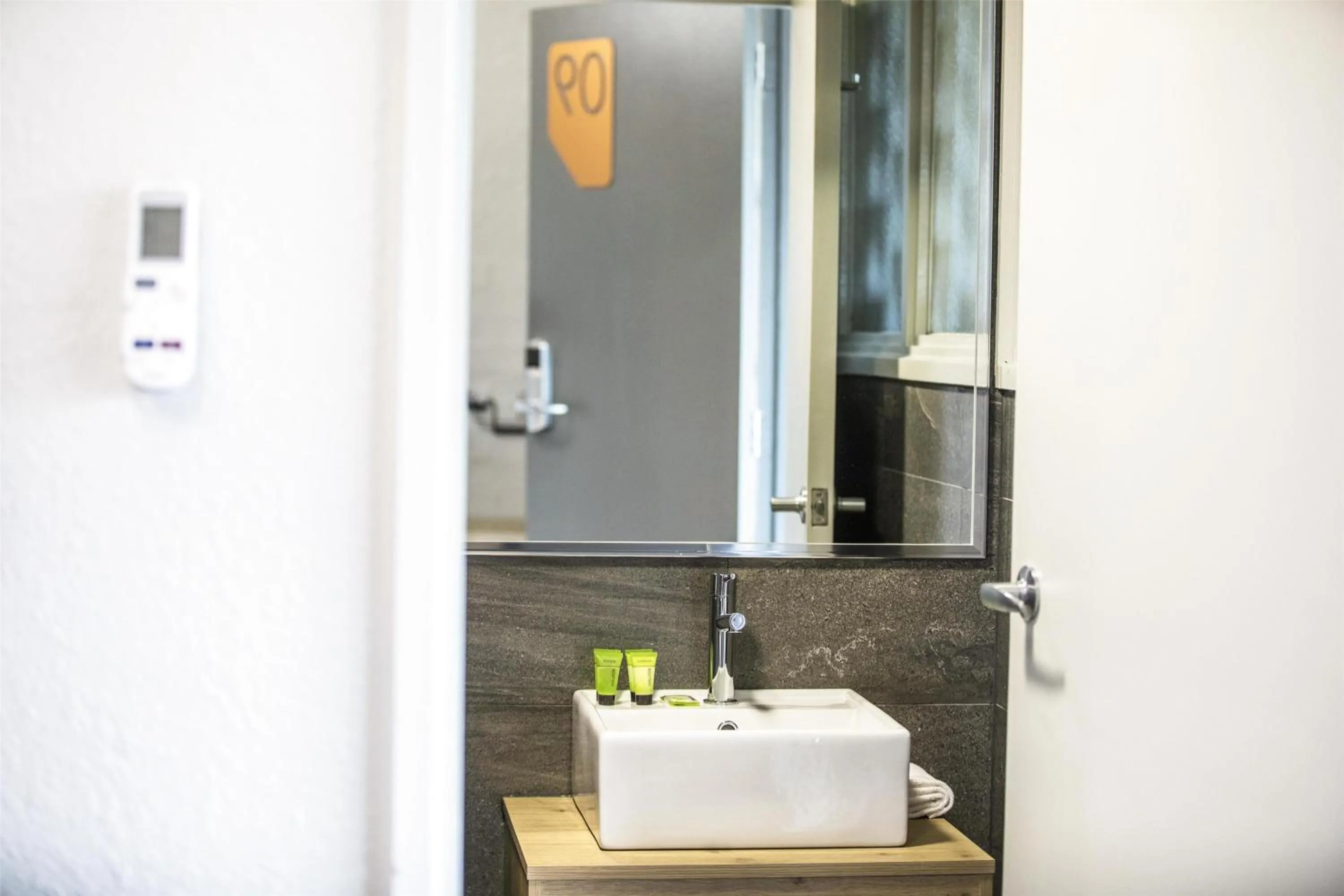 Bathroom in Nightcap at Sylvania Hotel