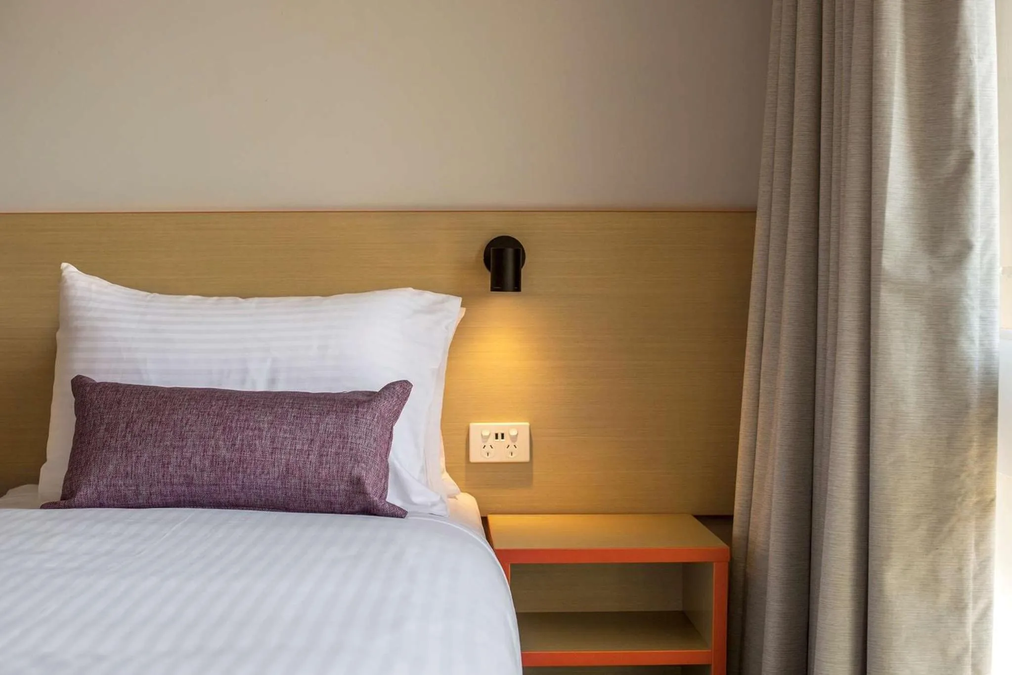 Photo of the whole room, Bed in Nightcap at Waltzing Matilda Hotel