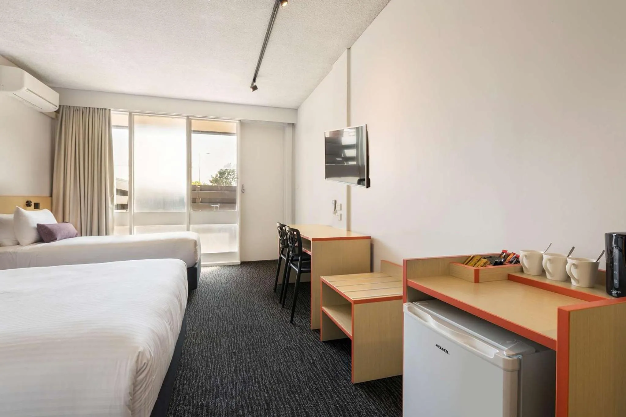 Photo of the whole room, Bed in Nightcap at Waltzing Matilda Hotel