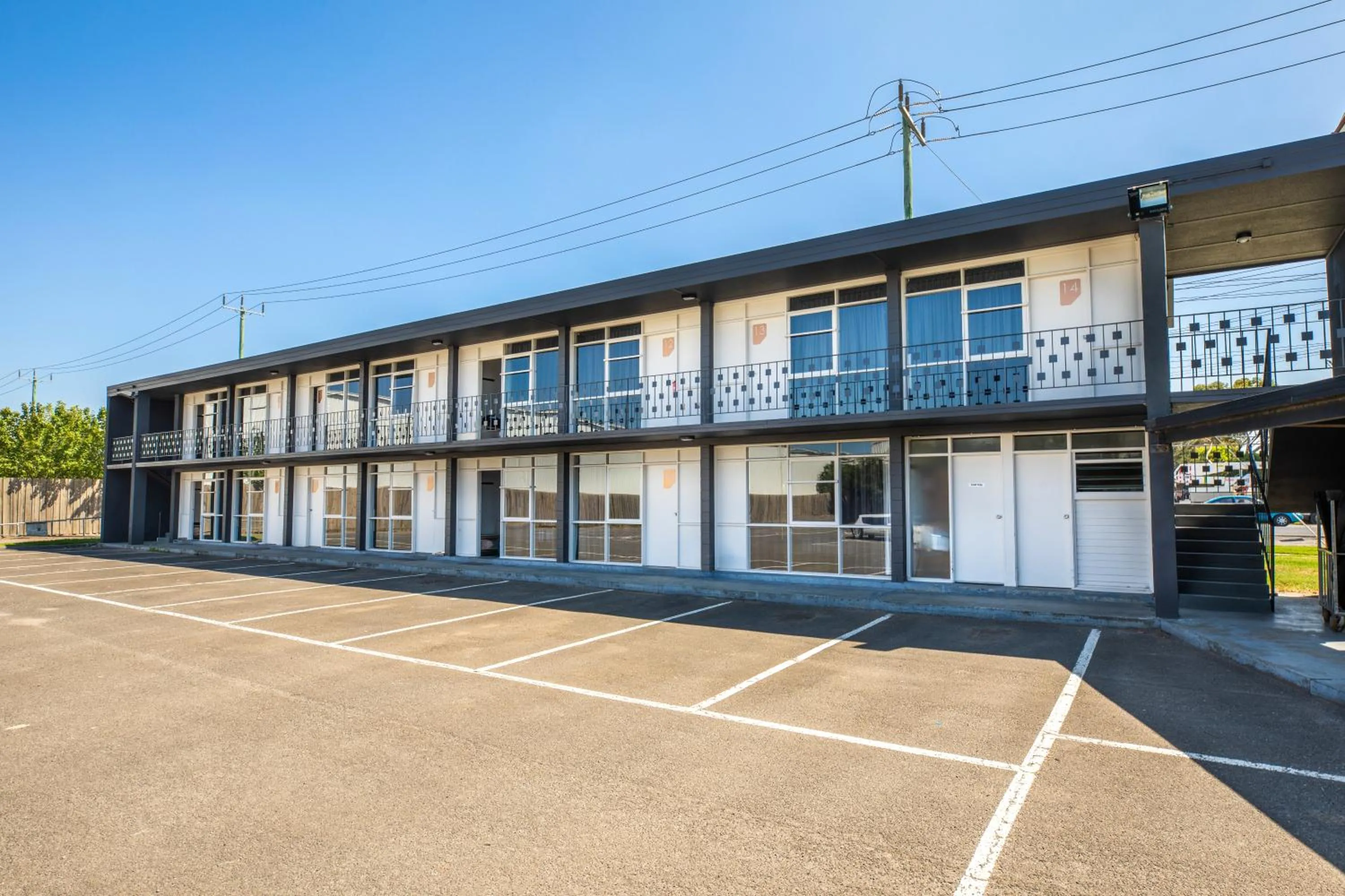 Facade/entrance in Nightcap at Westside Hotel