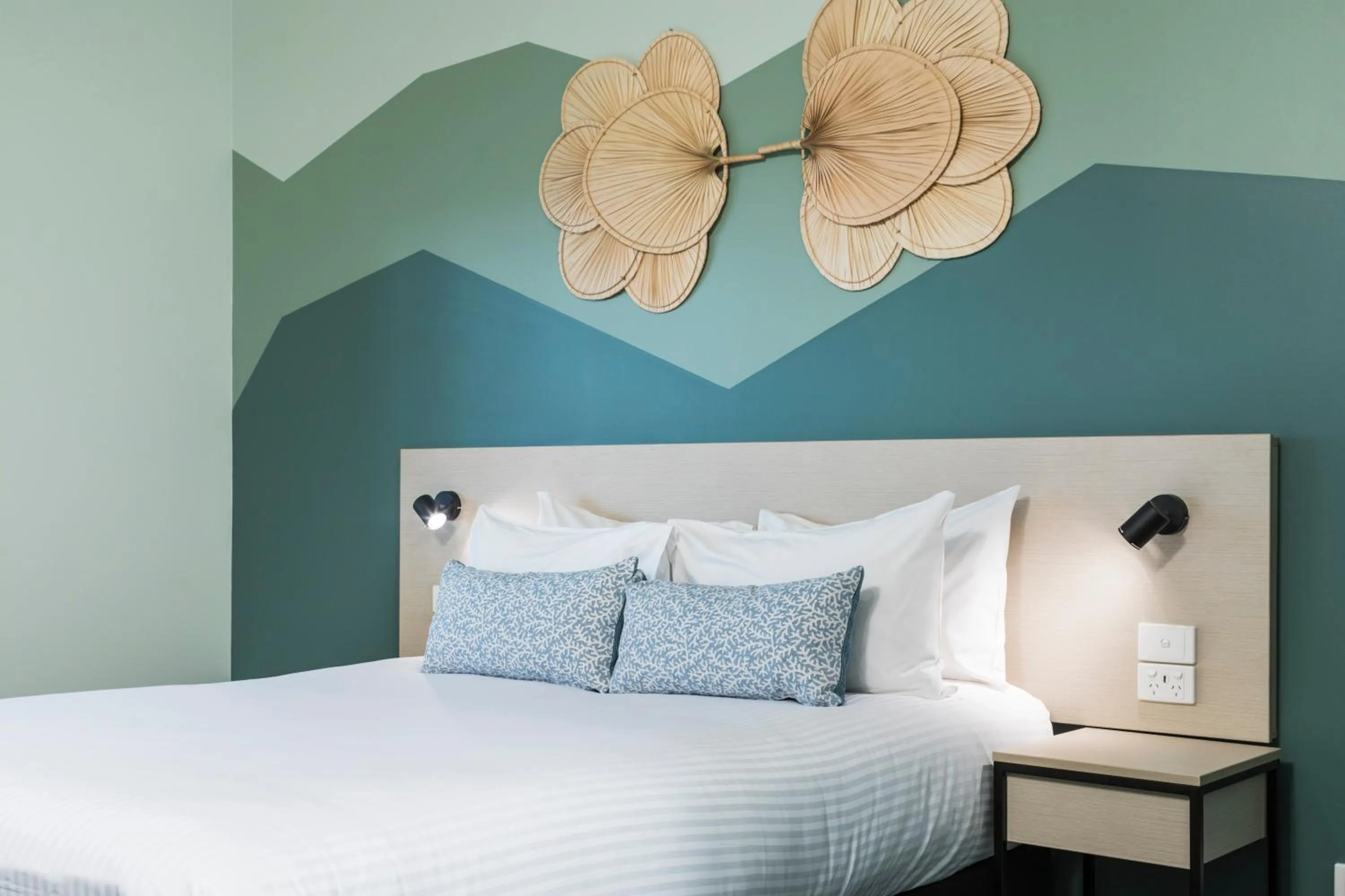 Bed in Nightcap at Atherton Hotel