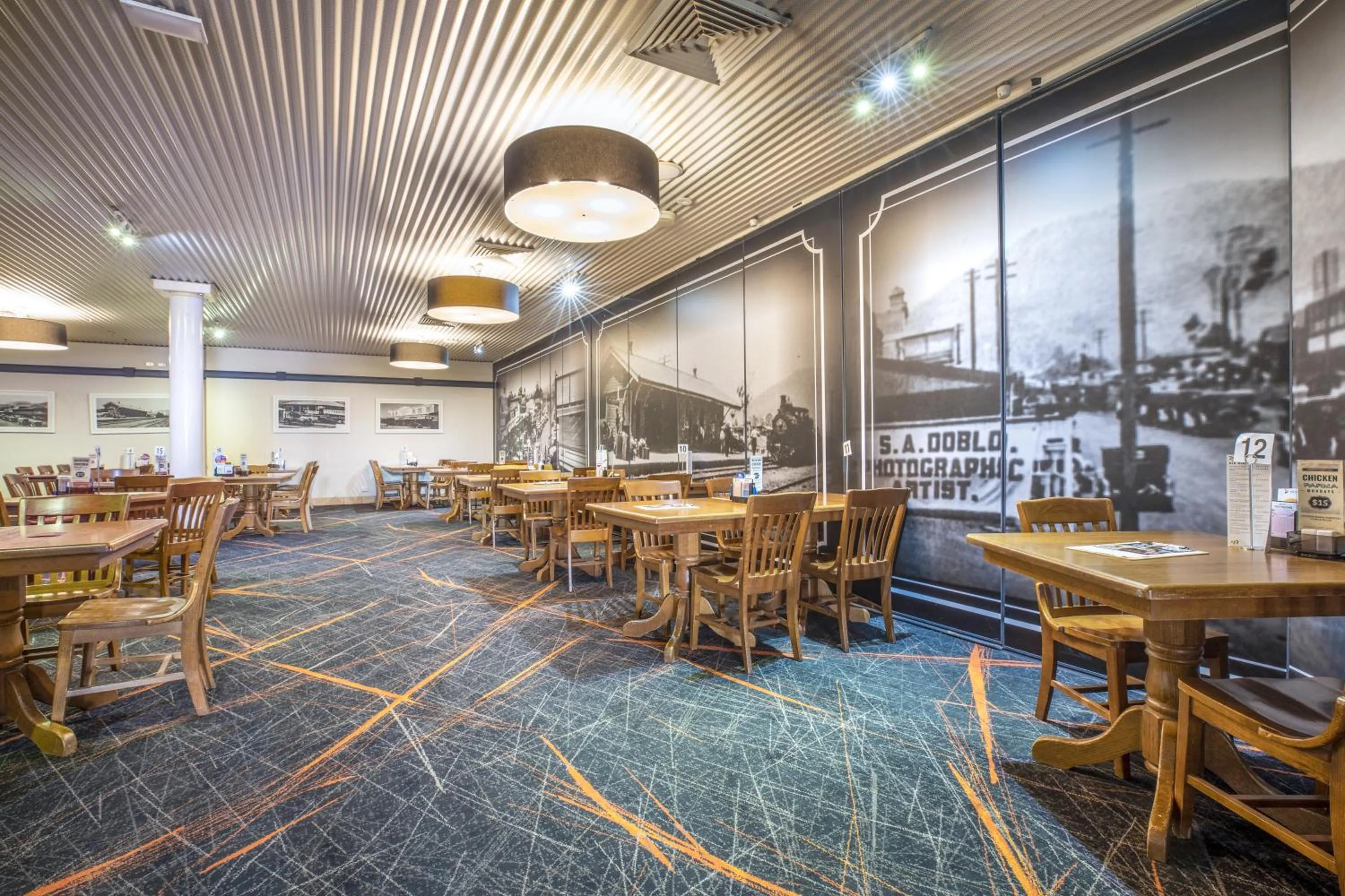 Restaurant/places to eat in Nightcap at Atherton Hotel