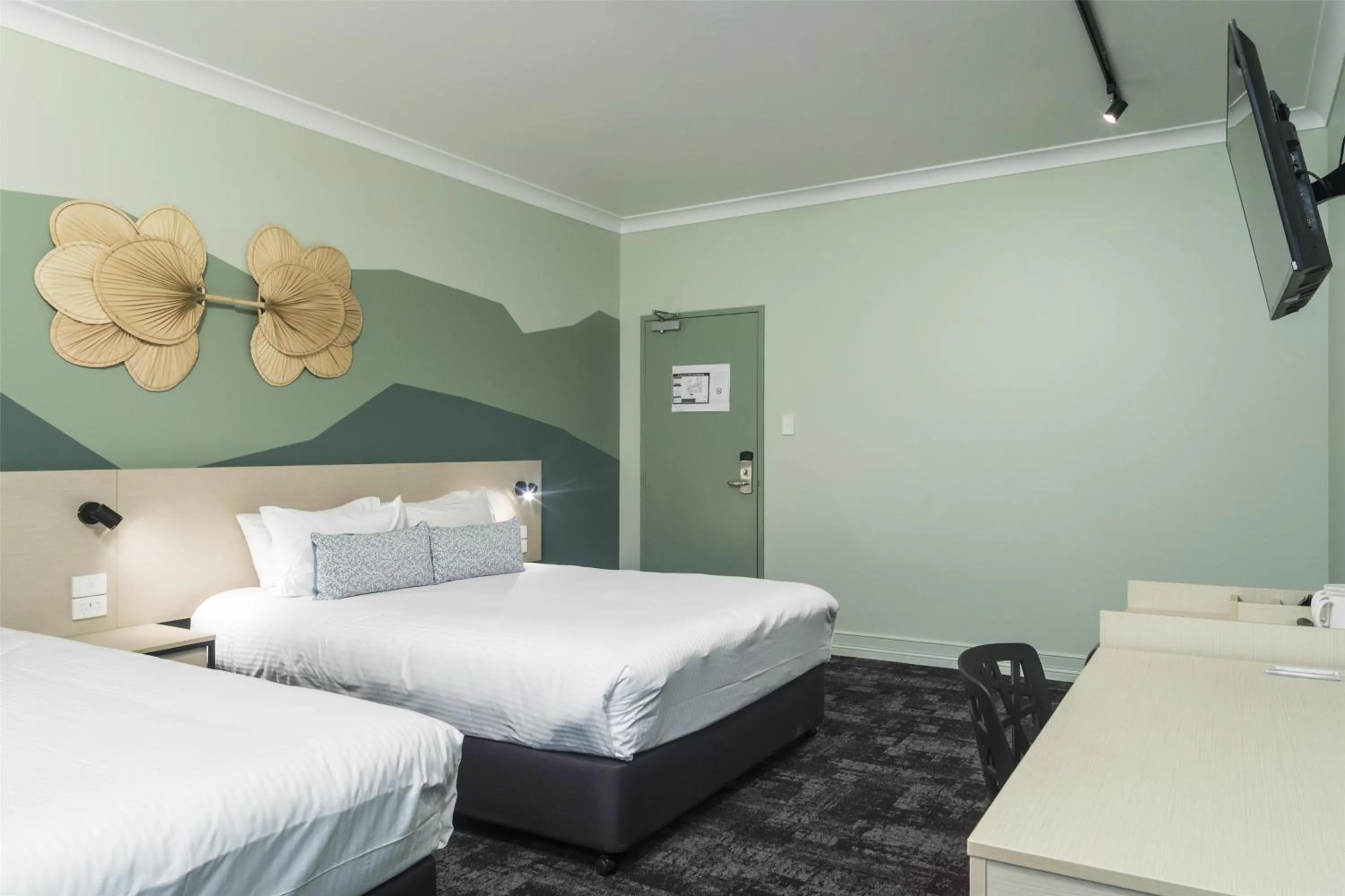 Bedroom, Bed in Nightcap at Atherton Hotel