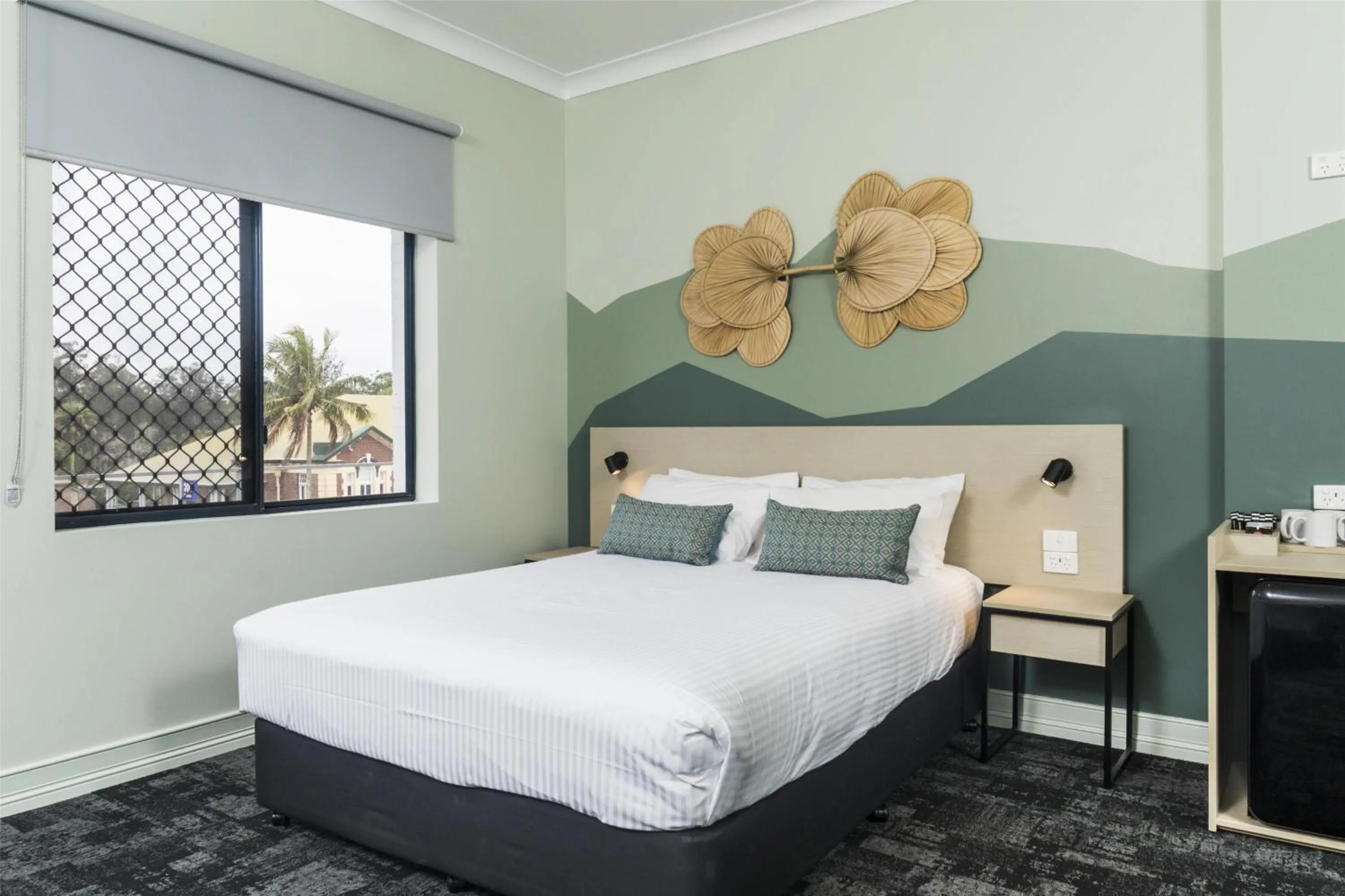 Bedroom, Bed in Nightcap at Atherton Hotel