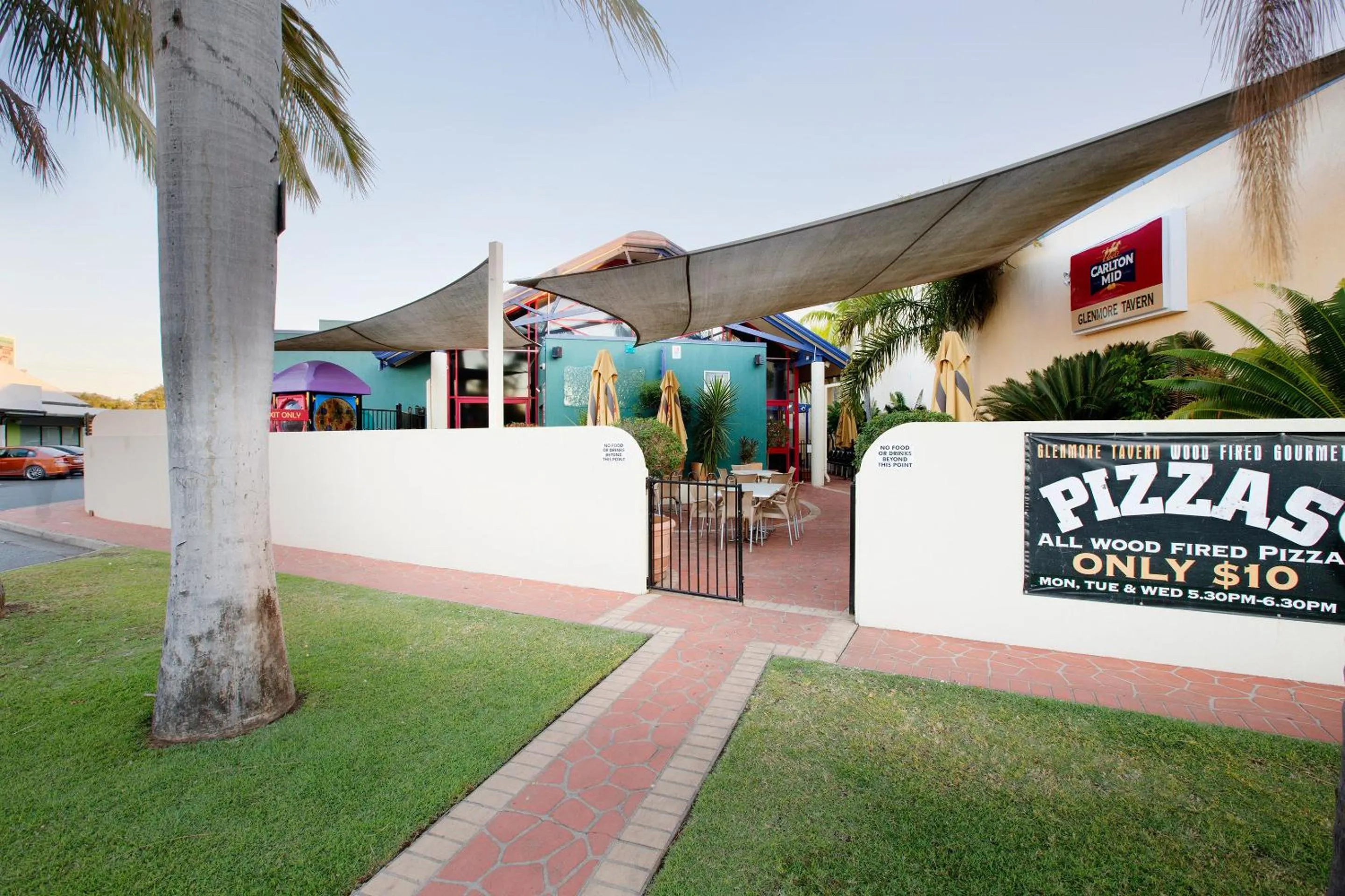 Property building in Glenmore Tavern