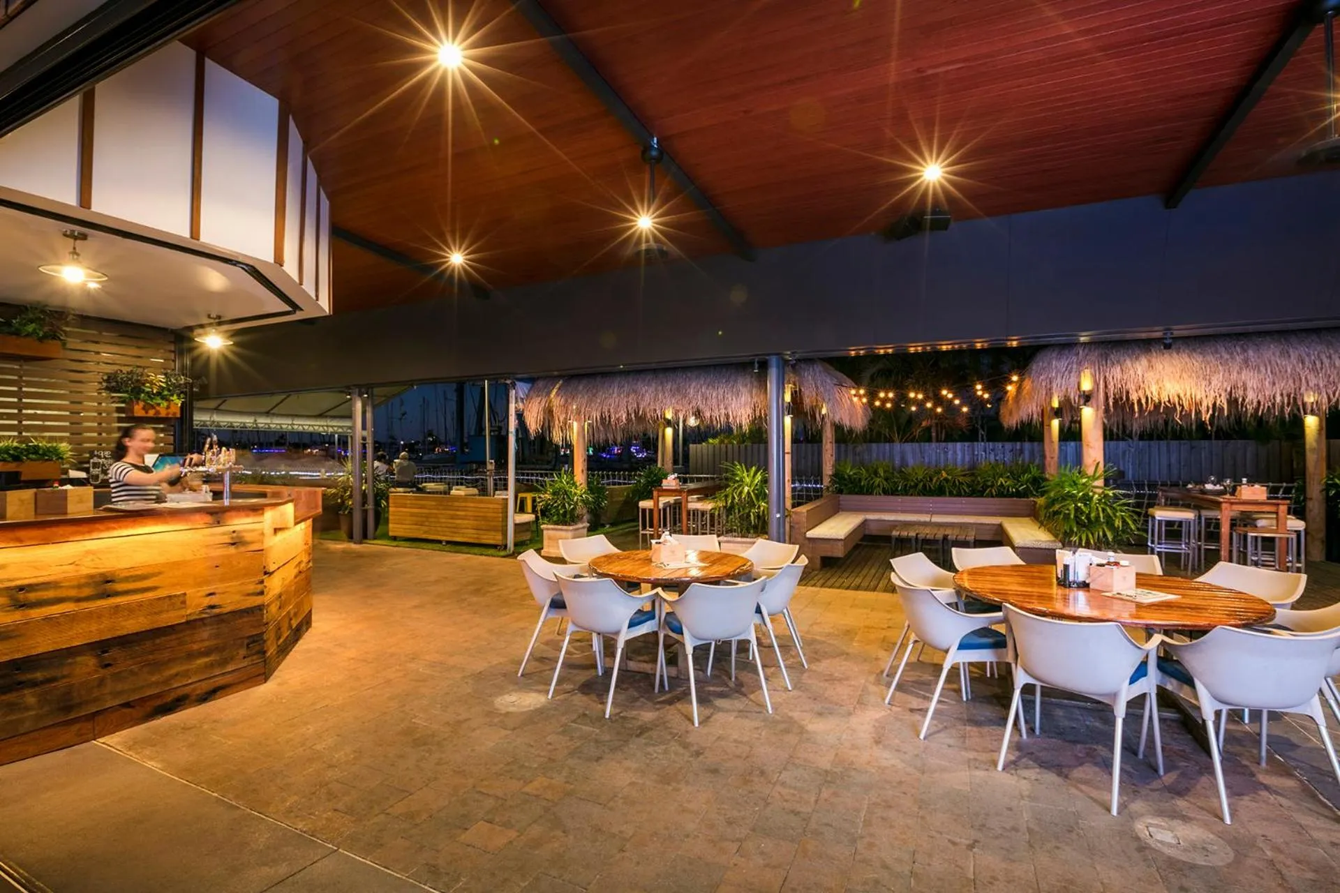 Restaurant/places to eat in Nightcap at Kawana Waters Hotel