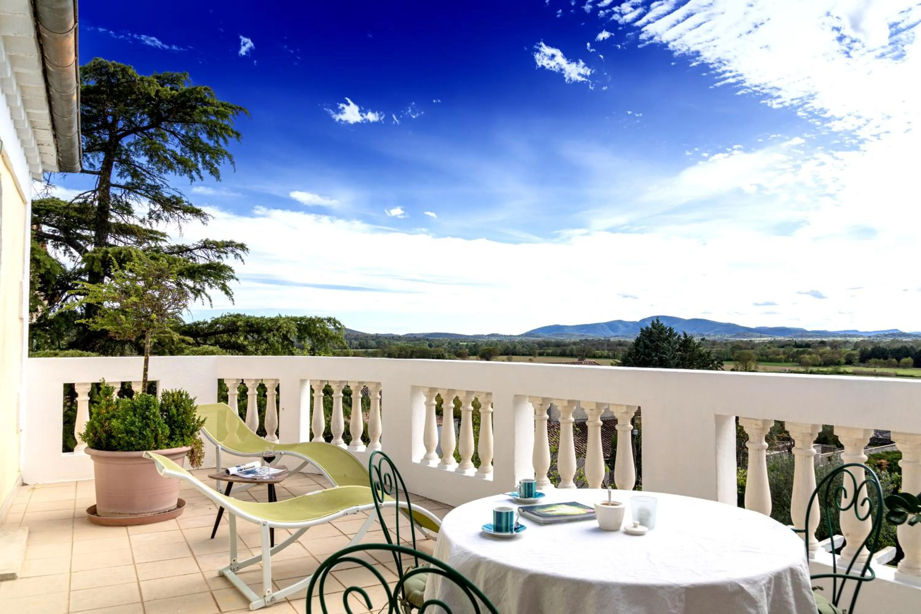 Patio in La Bastide de Canaules
