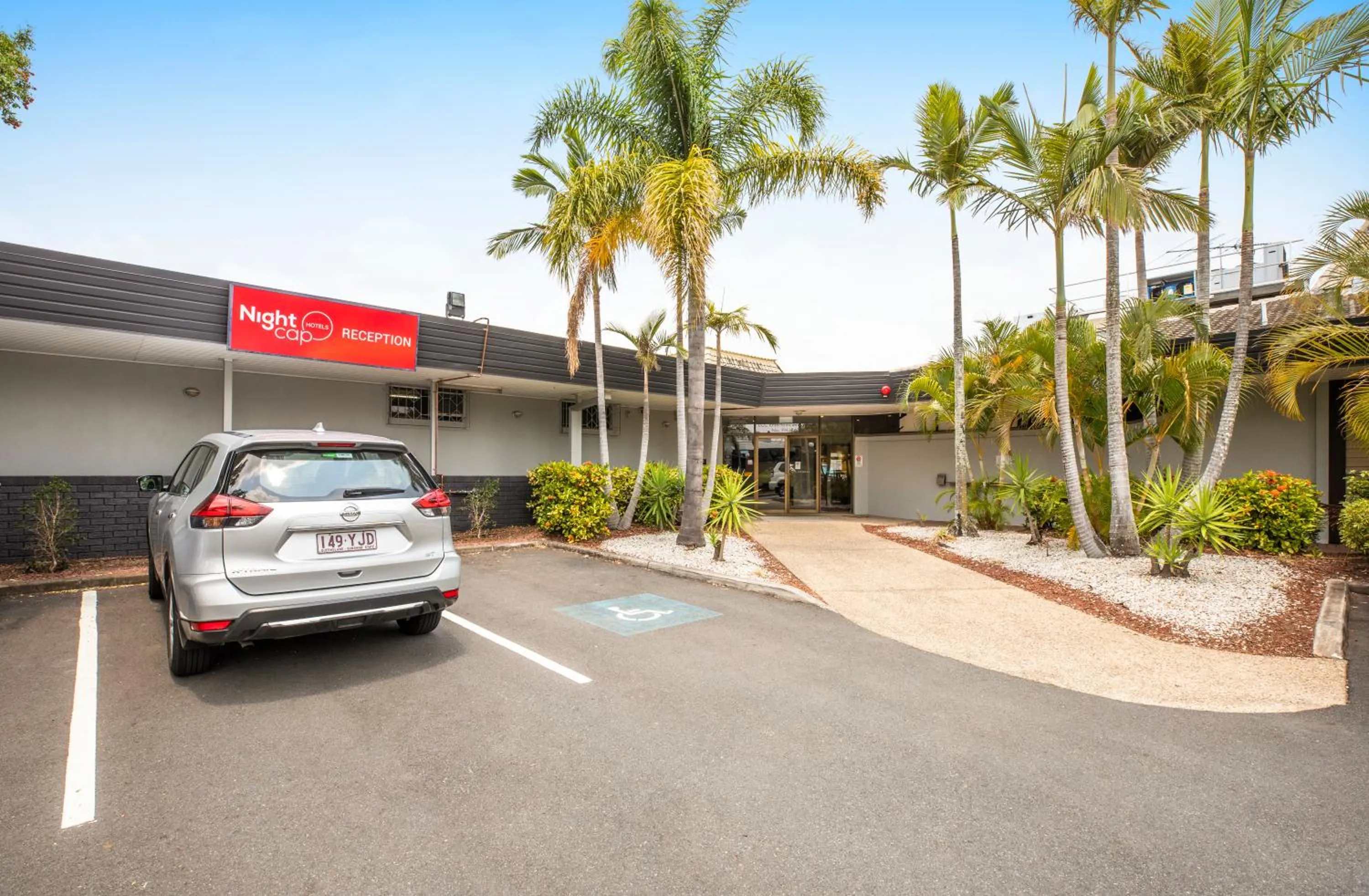 Facade/entrance in Nightcap at Springwood Hotel