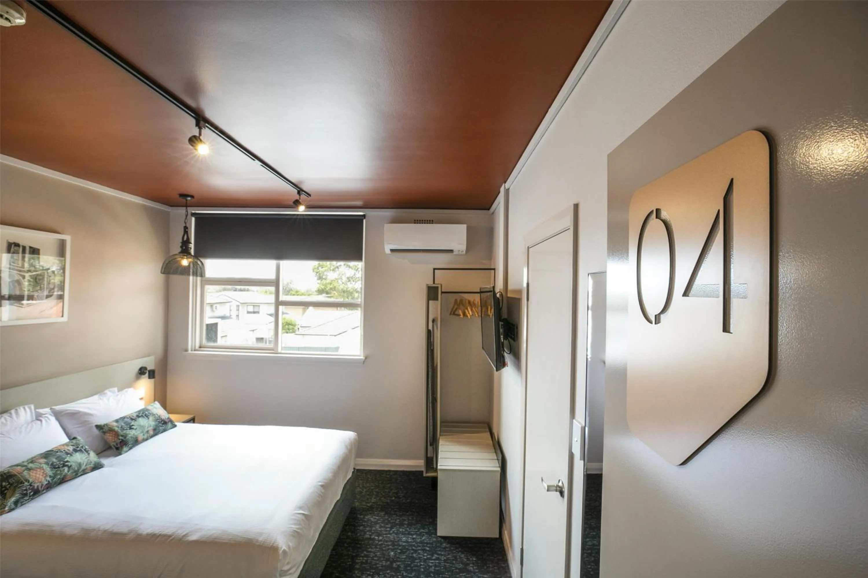 Bedroom, Bed in Nightcap at Fairfield