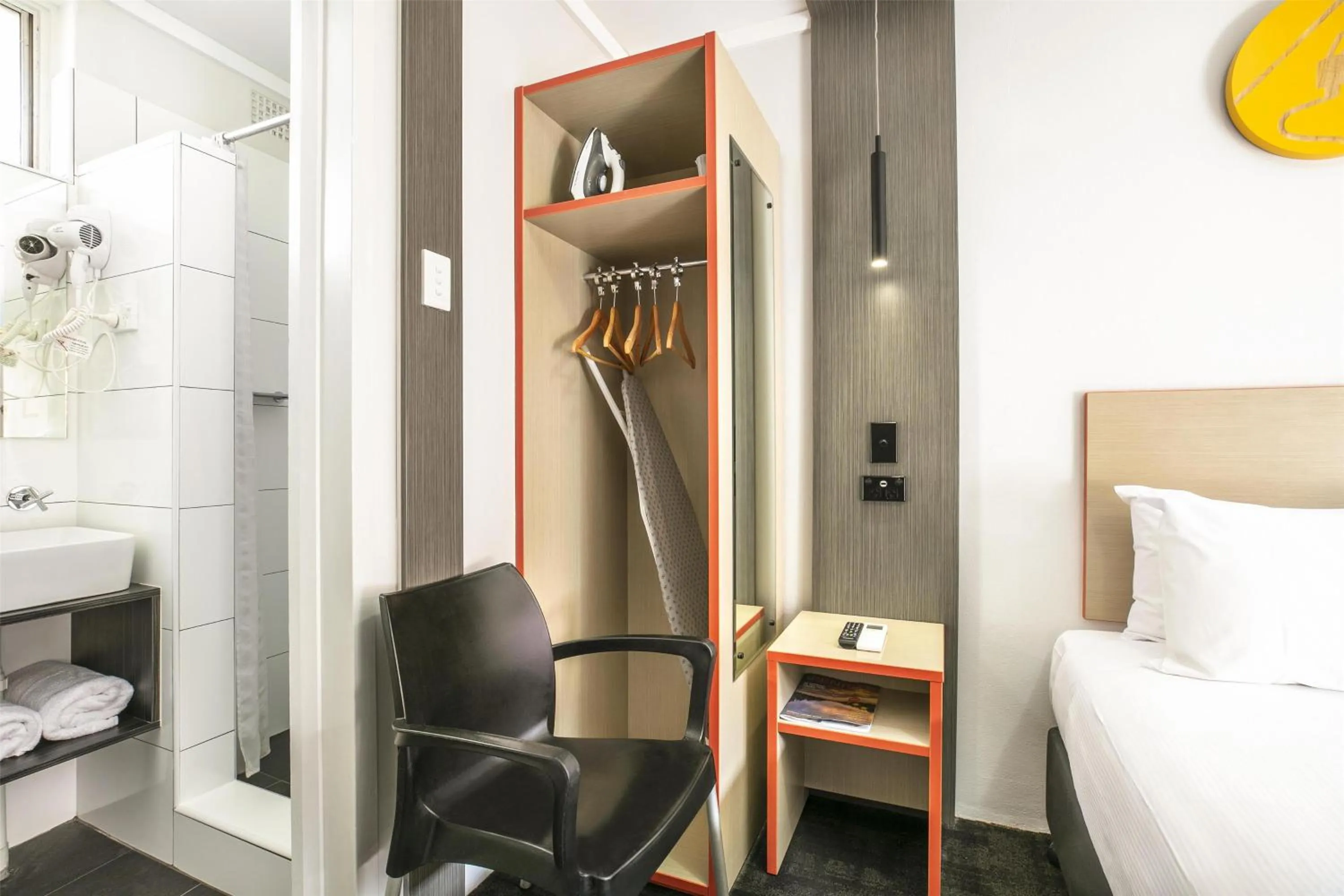 Bedroom, Bed in Nightcap at Jamison Hotel