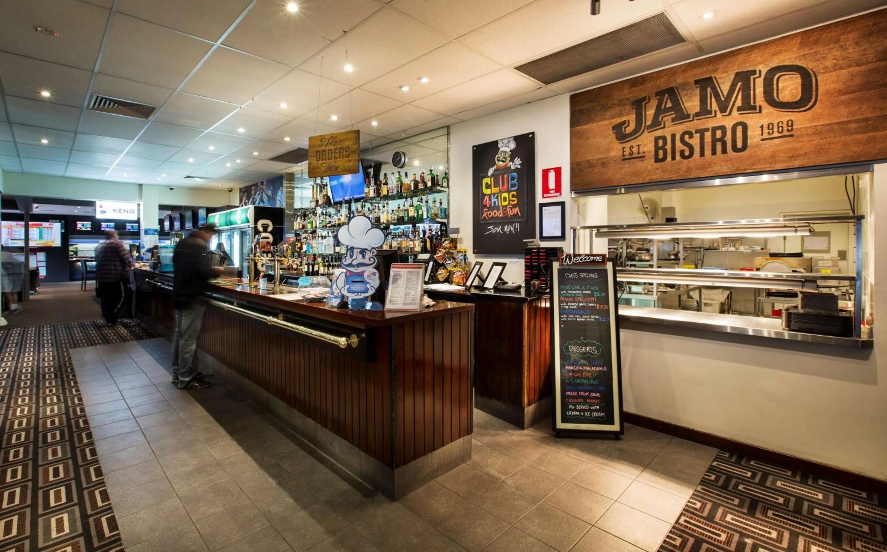 Lounge or bar in Nightcap at Jamison Hotel