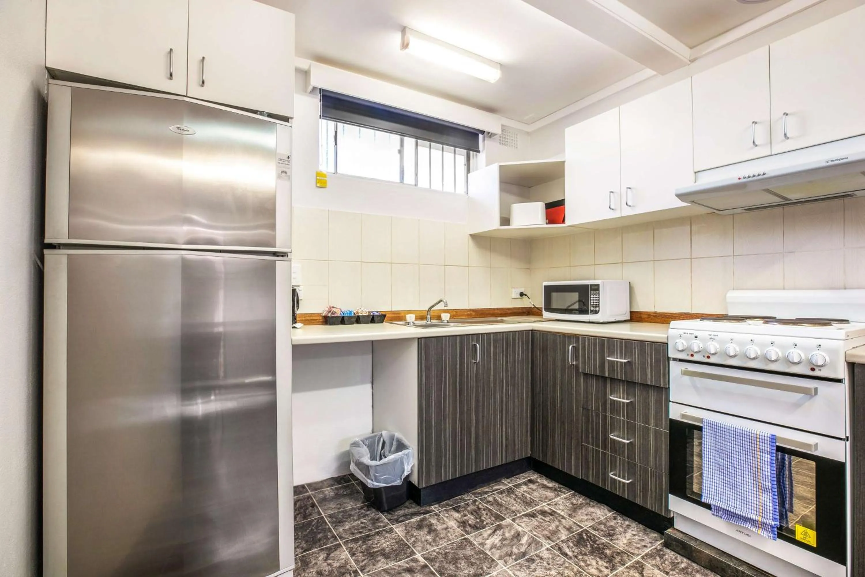 Kitchen or kitchenette in Nightcap at Jamison Hotel