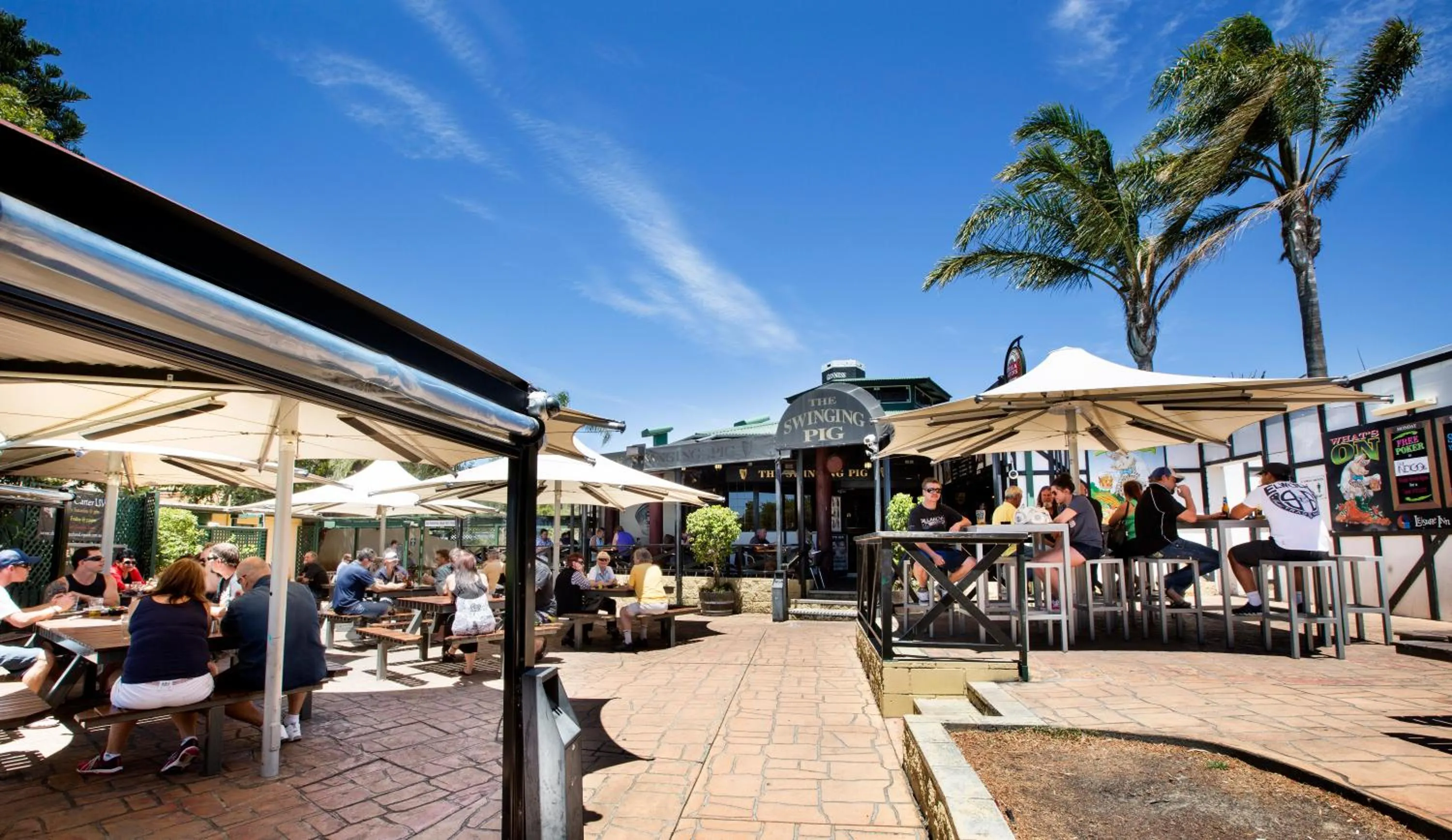 Facade/entrance in Leisure Inn Hotel Rockingham
