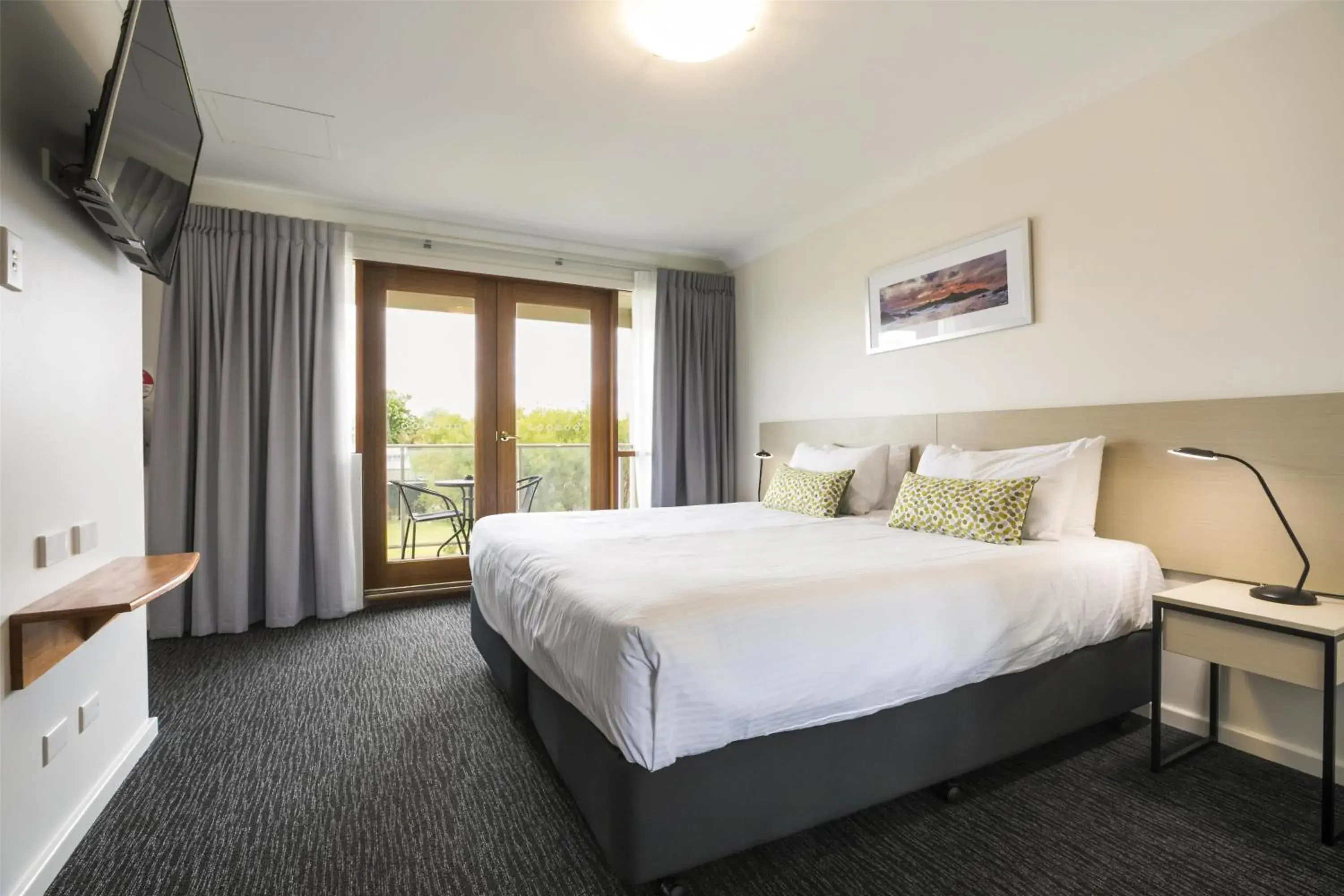 One-Bedroom Apartment in Nightcap at the Ship Inn One-Bedroom Apartment in Nightcap at the Ship Inn