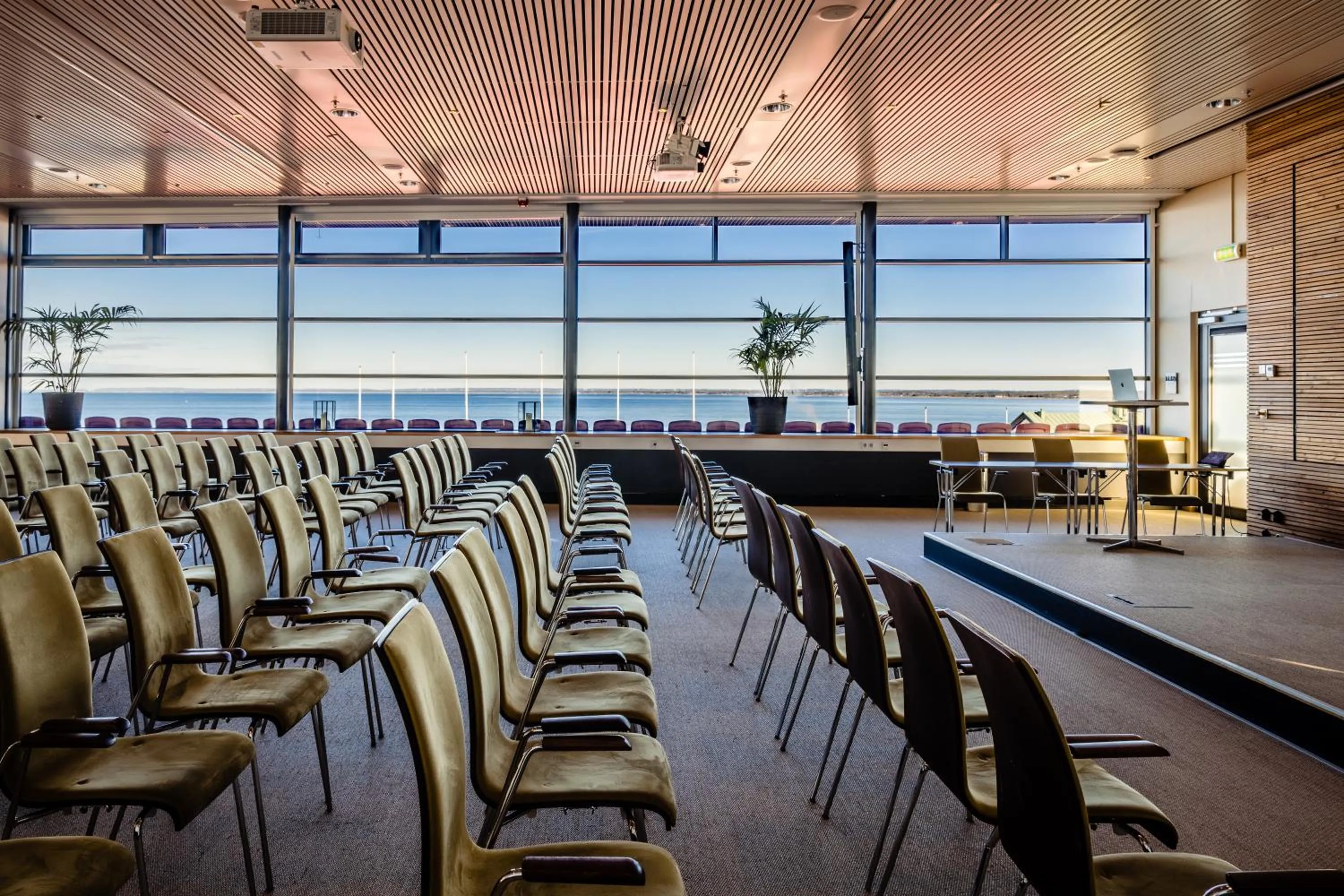 Meeting/conference room in Hotel Skansen Båstad