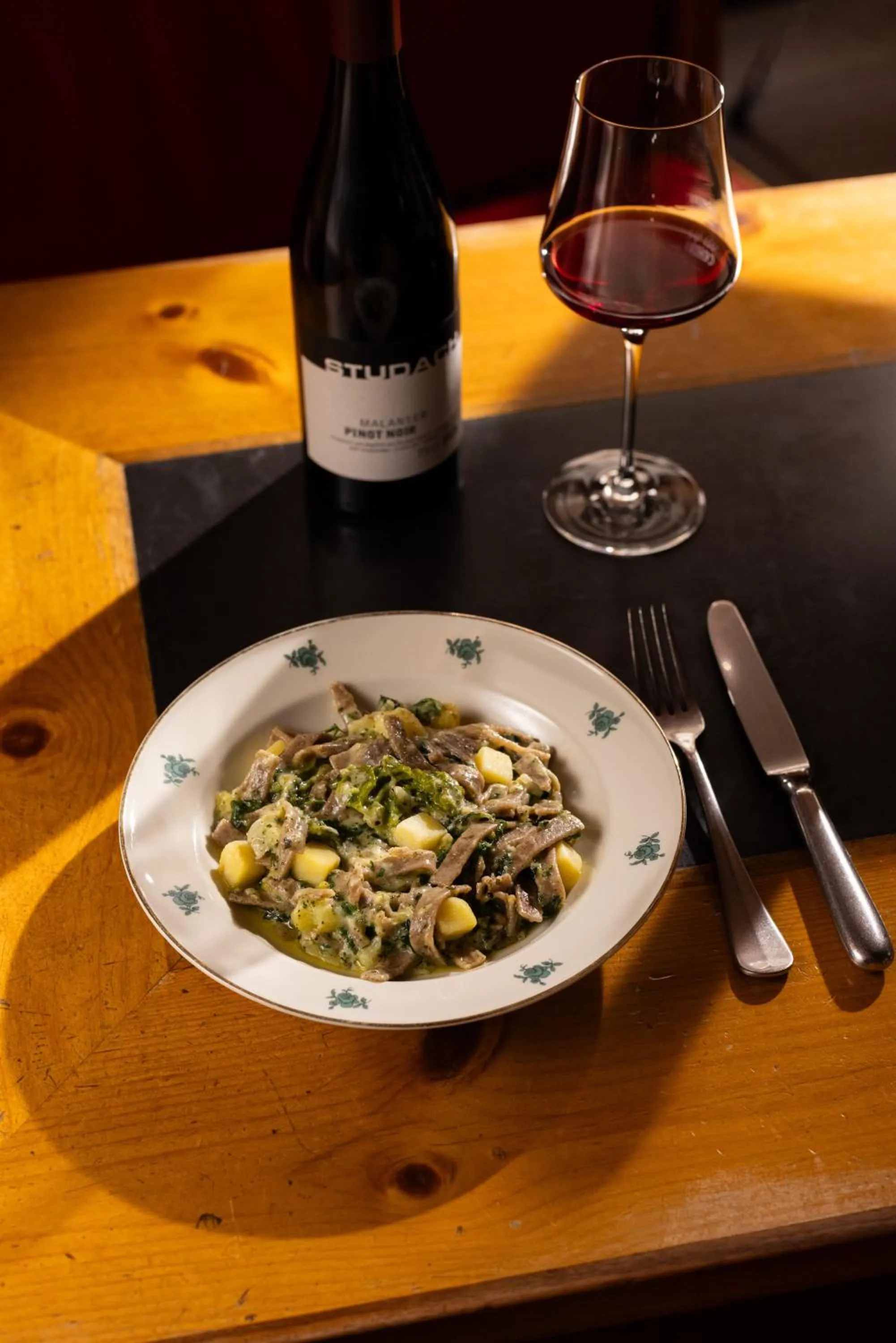 Restaurant/places to eat in Hotel Chesa Rosatsch - Home of Food