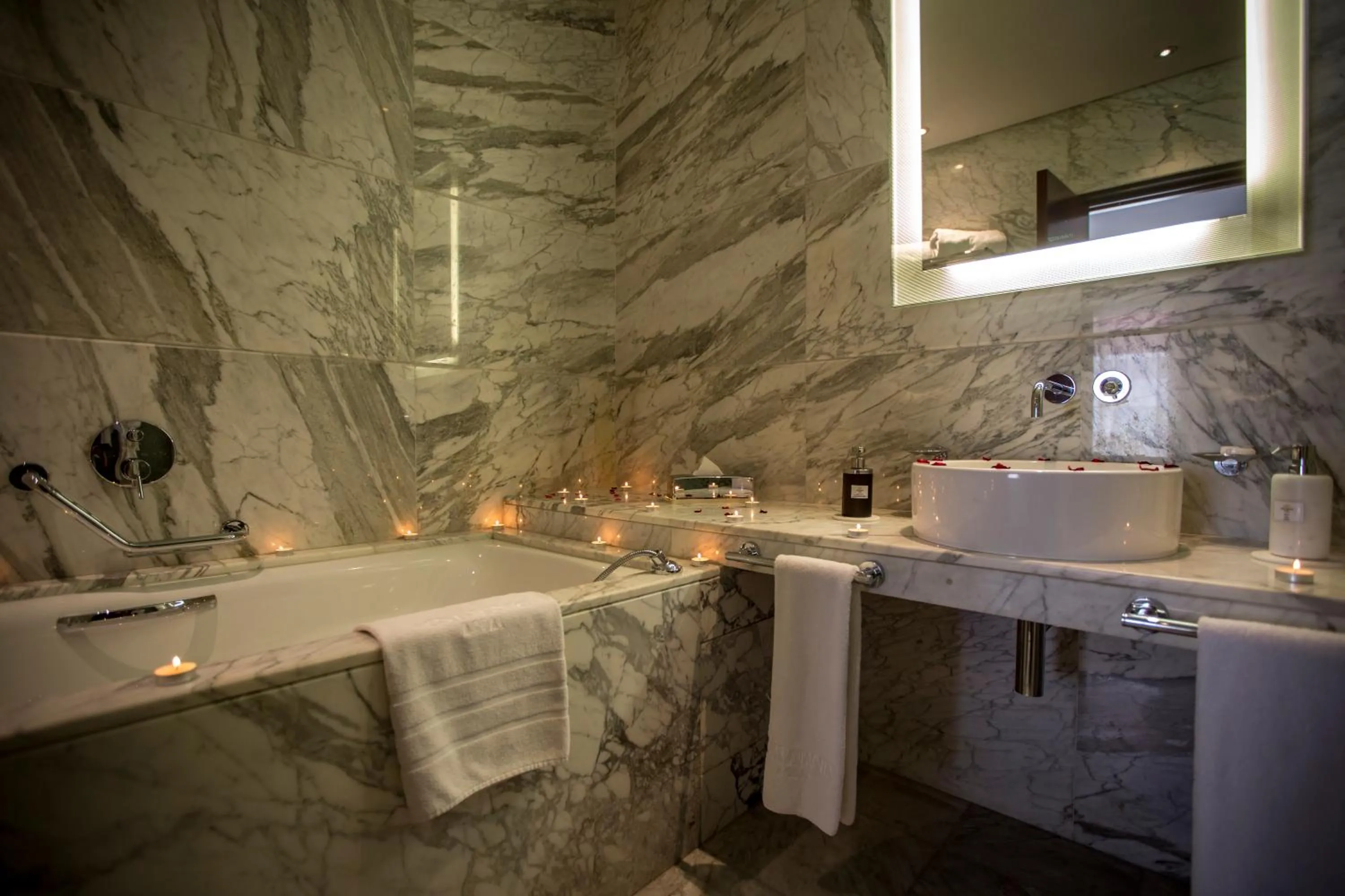 Bathroom in Hotel Atlantic Agdal