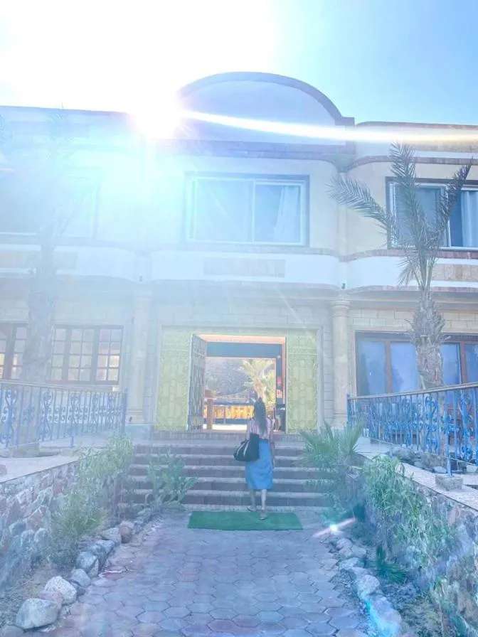 Facade/entrance in Neptune Residence