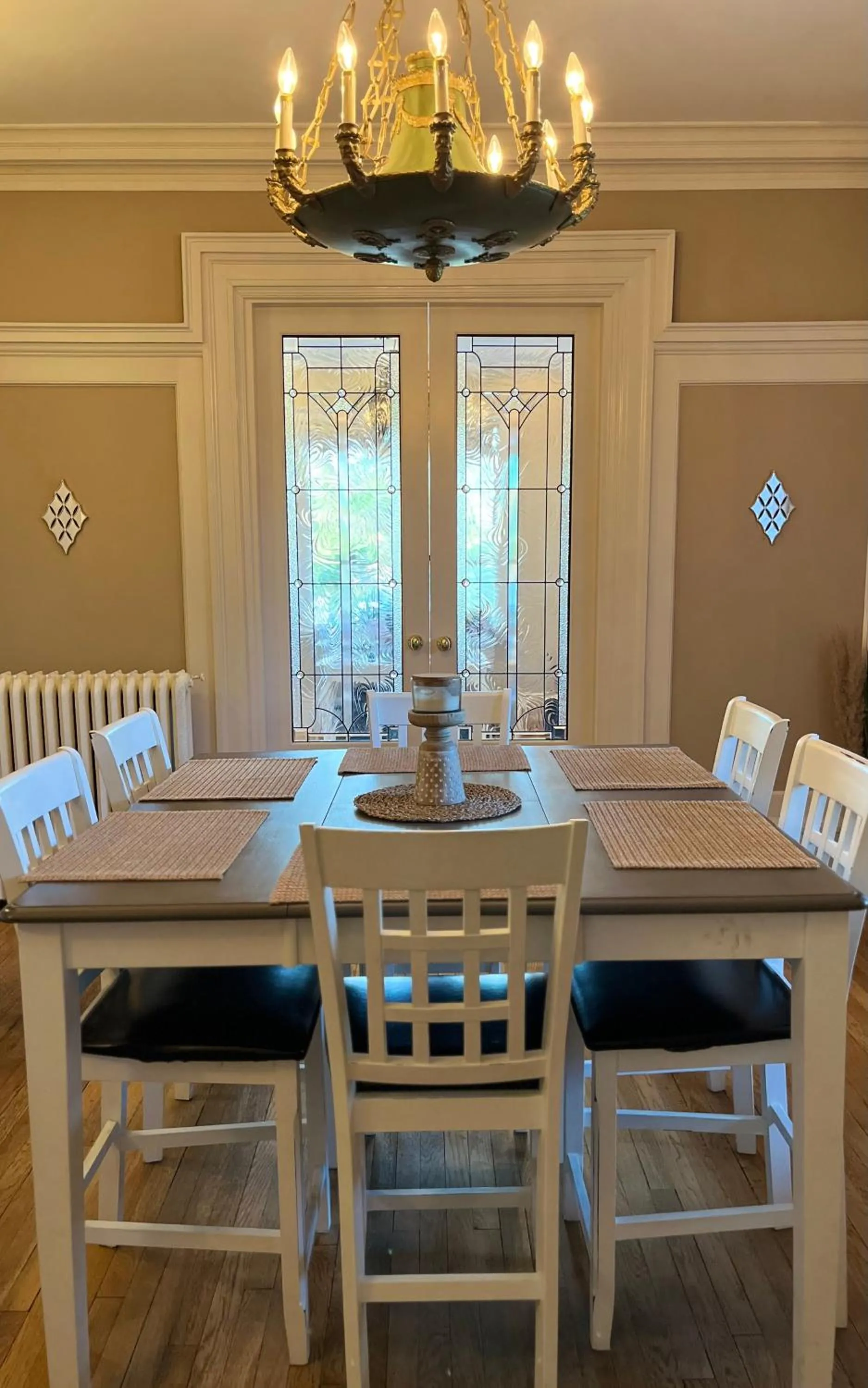 Dining area in Stirling House