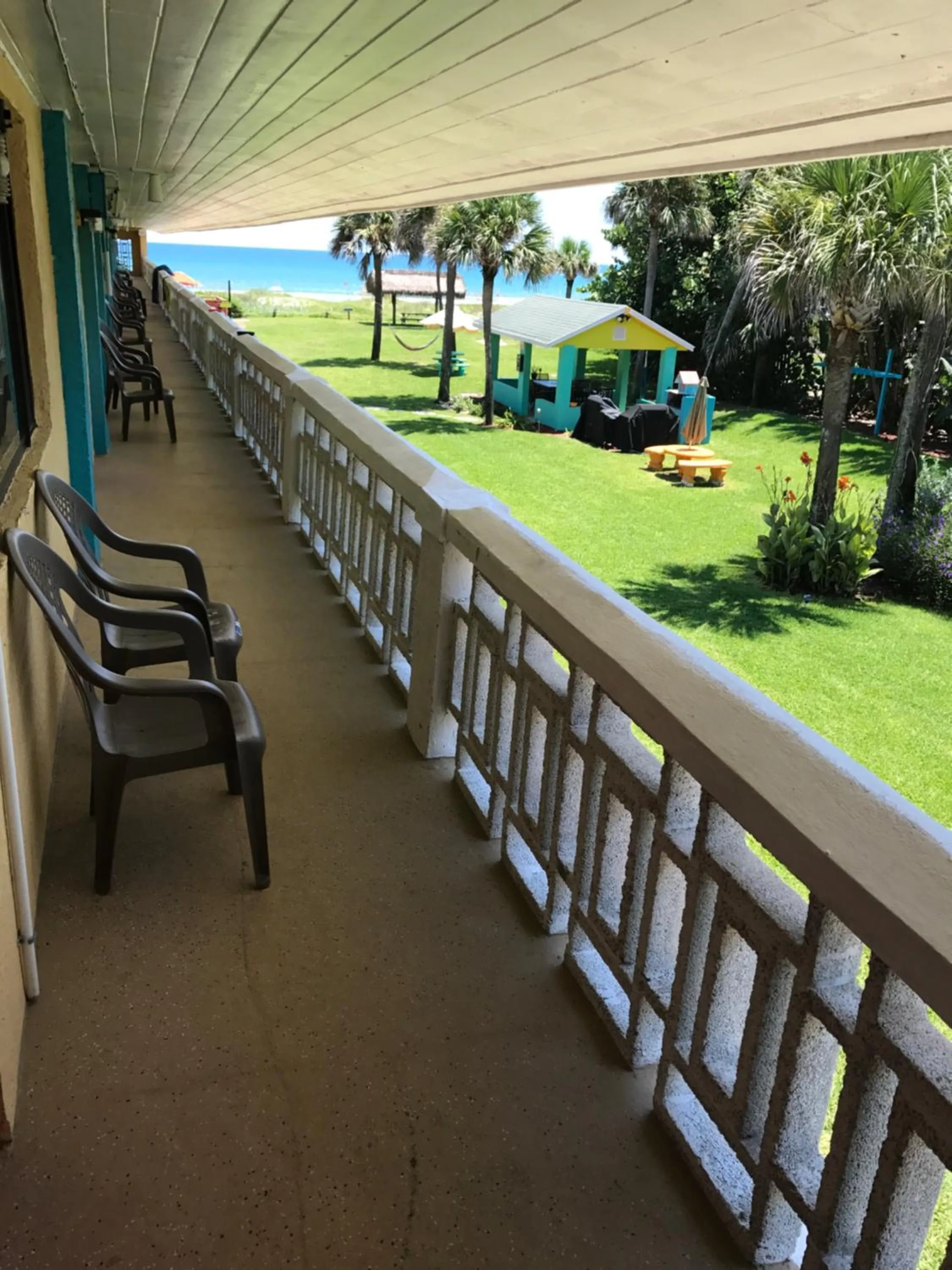 Property building in South Beach Inn - Cocoa Beach