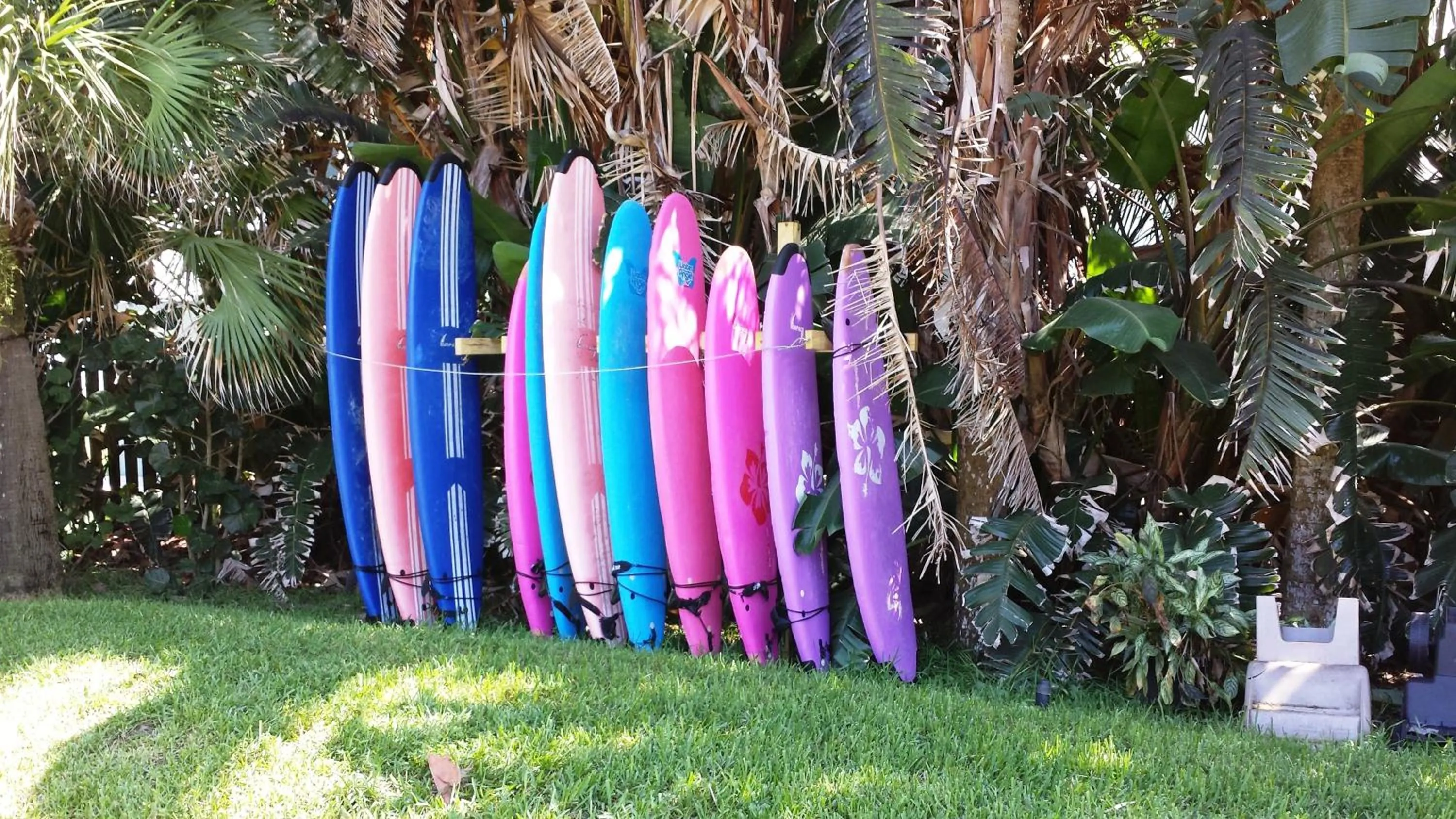 Facade/entrance in South Beach Inn - Cocoa Beach