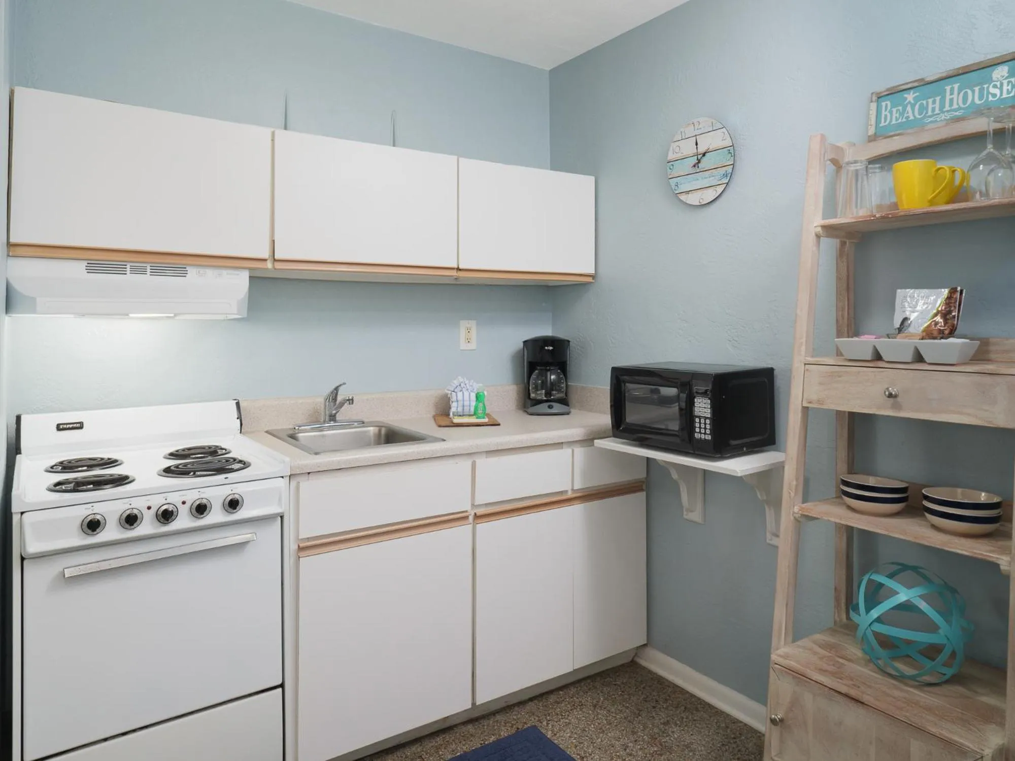 South Beach Inn - Cocoa Beach