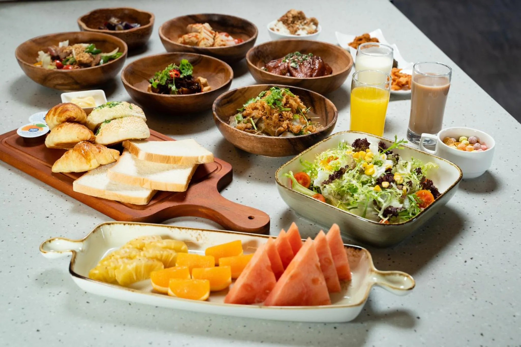 Buffet breakfast in Hotel Lounge