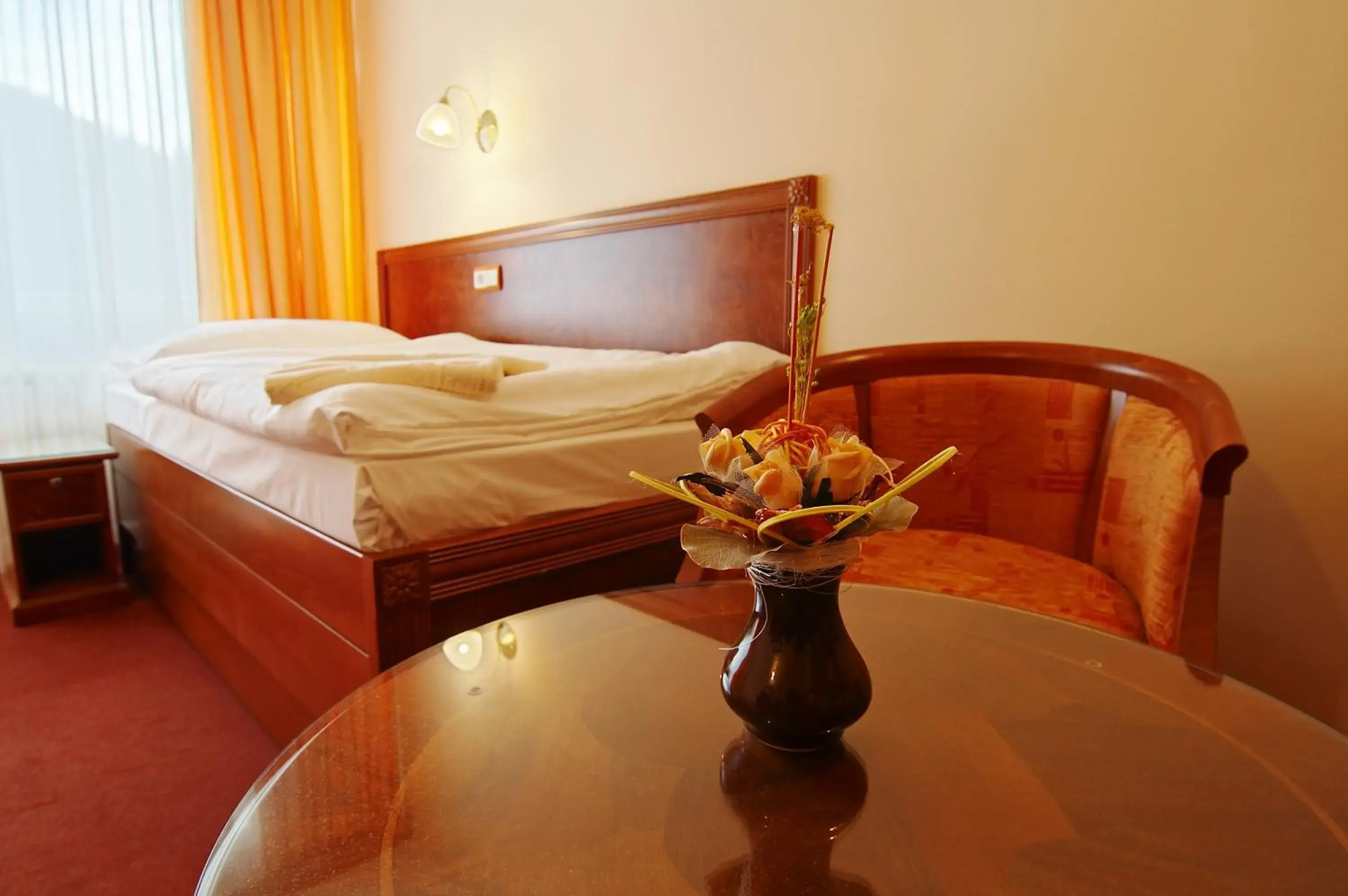 Single Room with Private Bathroom - single occupancy in Kúpele Brusno - Kúpeľný hotel Poľana Single Room with Private Bathroom - single occupancy in Kúpele Brusno - Kúpeľný hotel Poľana