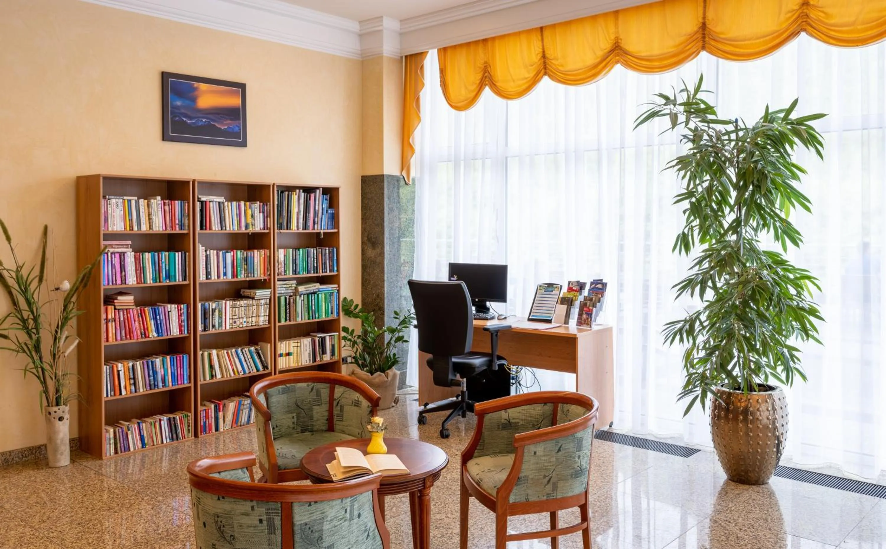 Library in Kúpele Brusno - Kúpeľný hotel Poľana